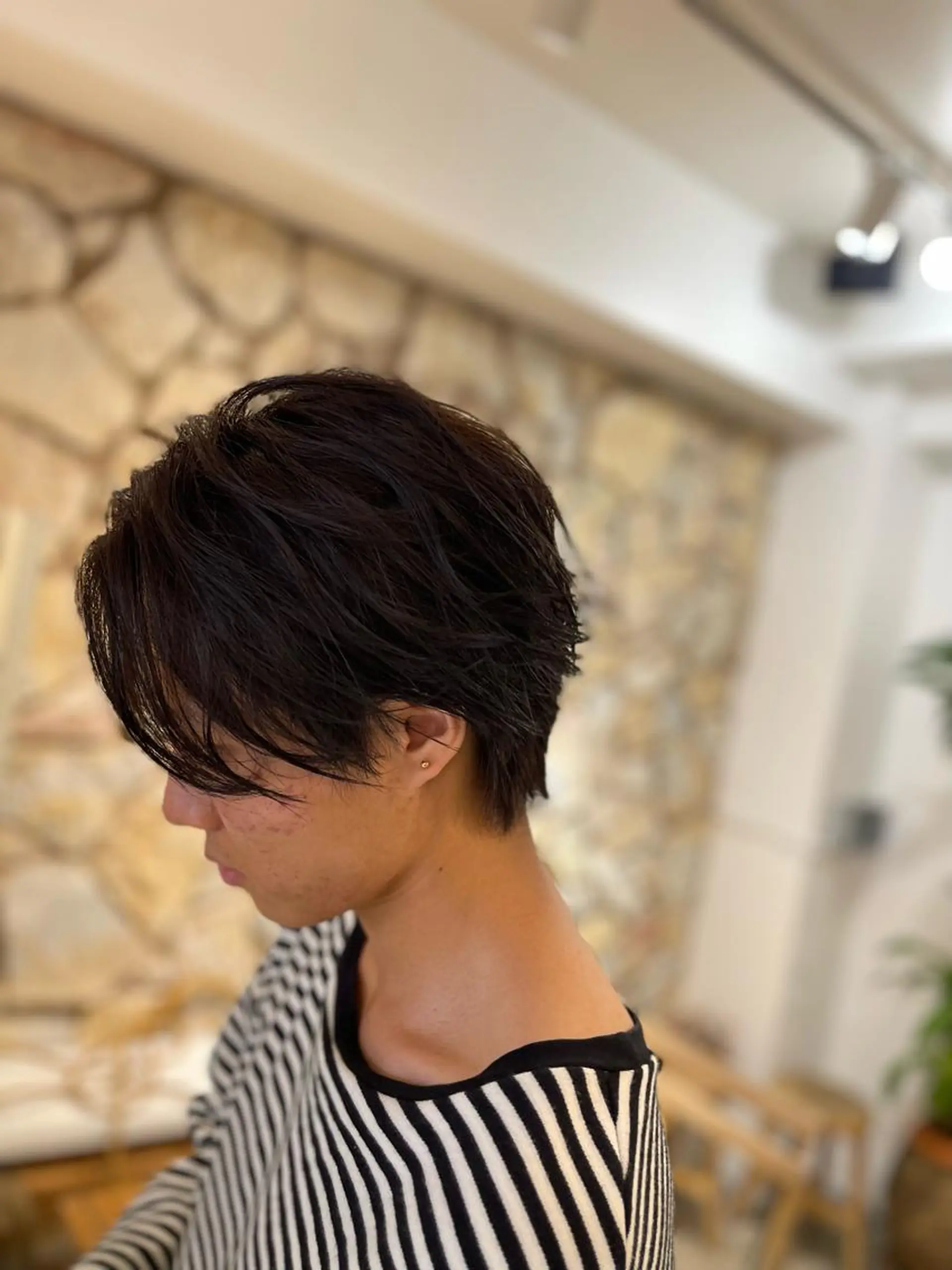 カラー メンズ 中顔面短縮 顔まわり新田大翔のヘアスタイル