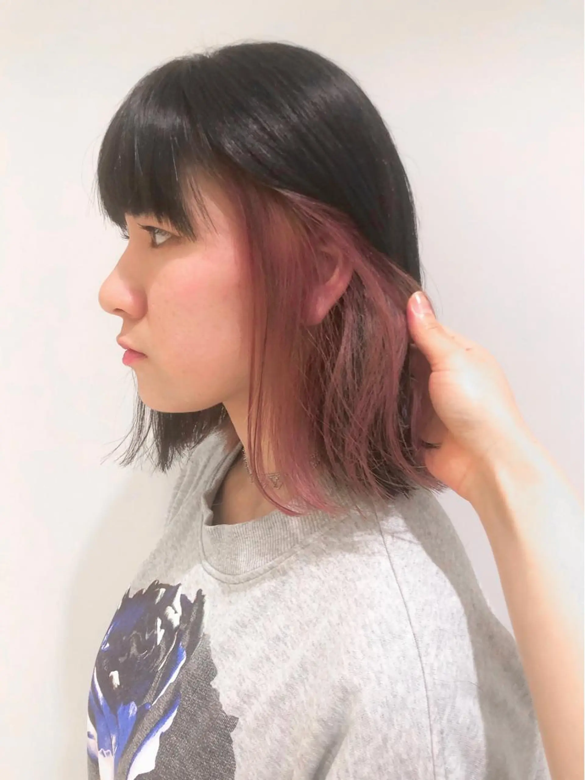 ミディアム カラー ブリーチ オレンジ ピンクカラー HOLON池袋所属・ウルフカット ハッシュカット/七海のヘアスタイル