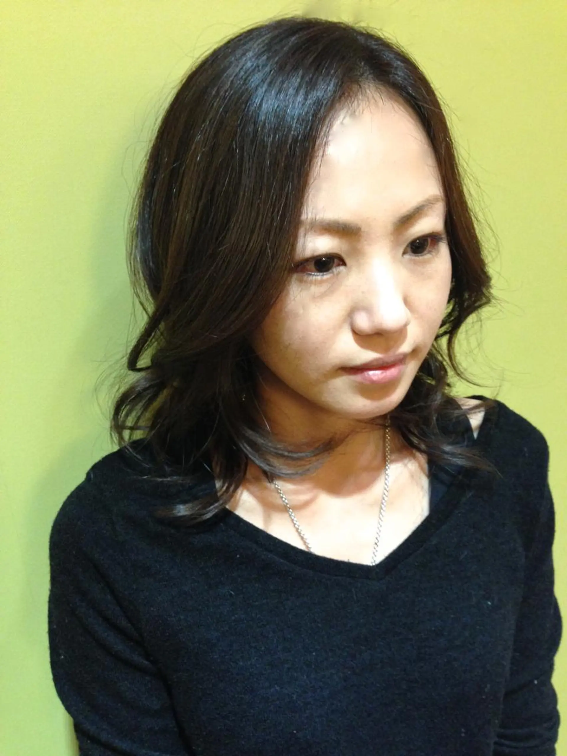 ミディアム カラー 鬼頭 洋吏のヘアスタイル