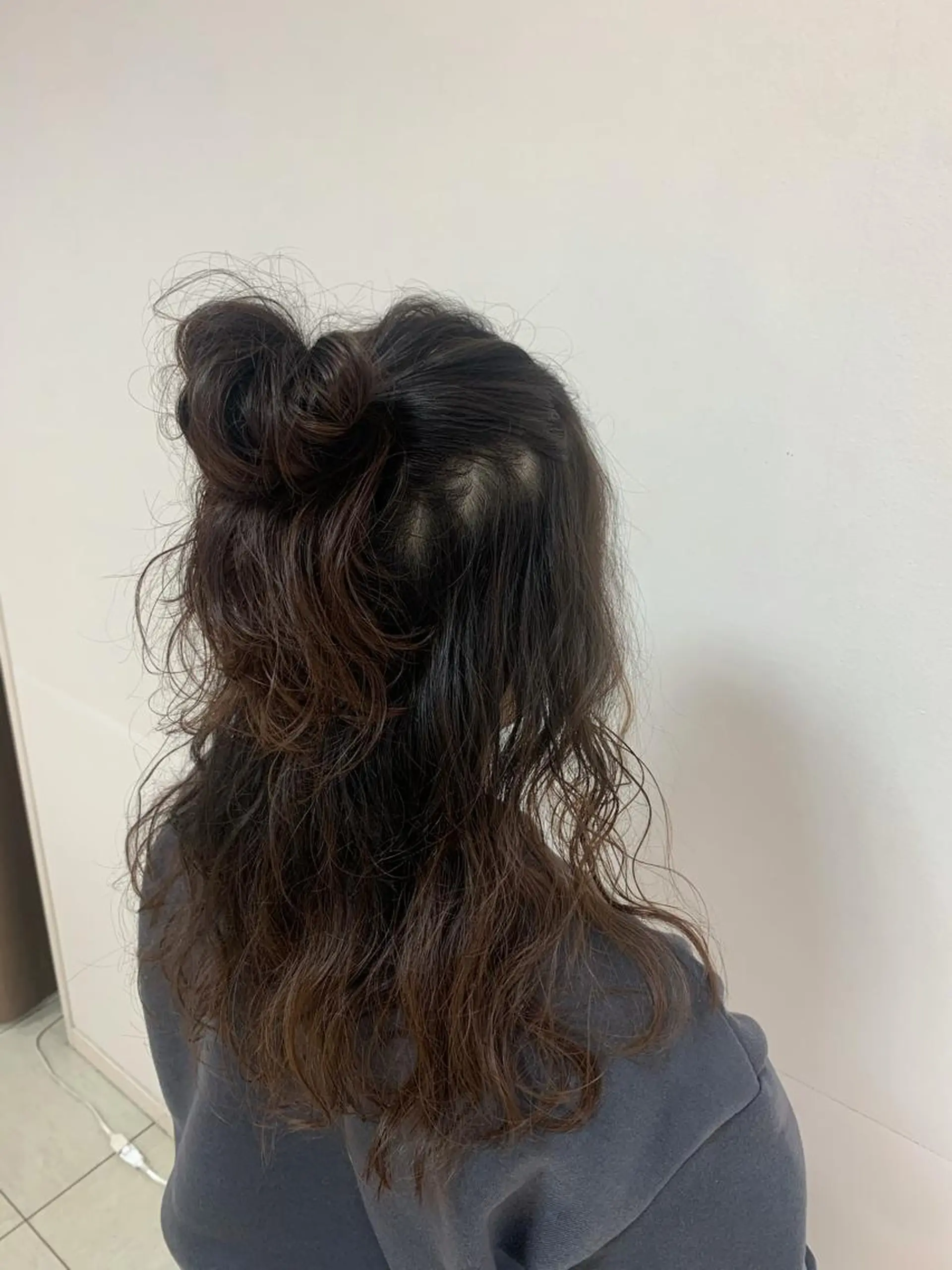 セミロング パーマ ヘアアレンジ カット パーマ トリートメント 【Sweep】おじま のぞみのヘアスタイル