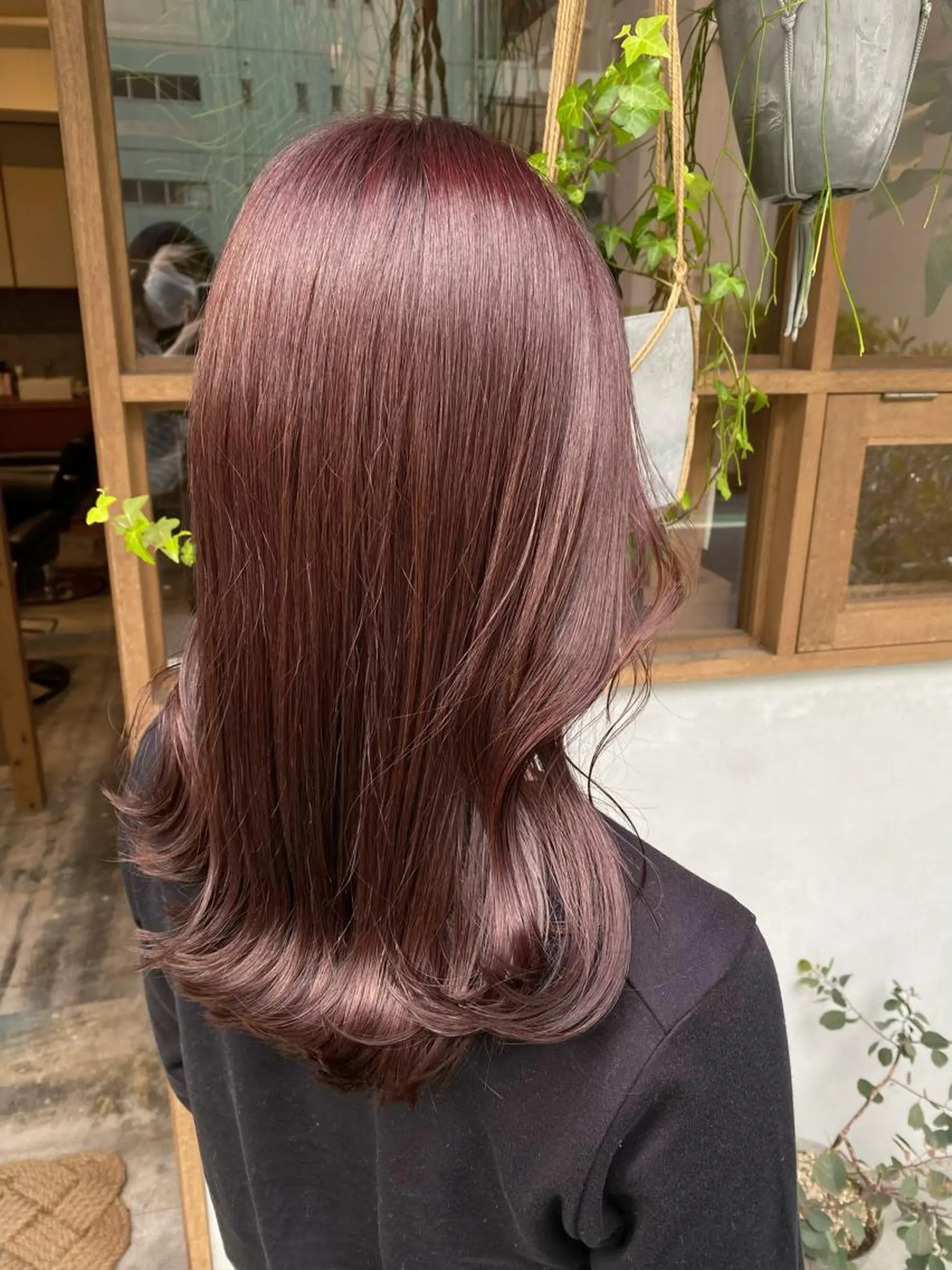 セミロング カラー カット ヘアカラー トリートメント ENIF ヤマグチアツコのヘアスタイル