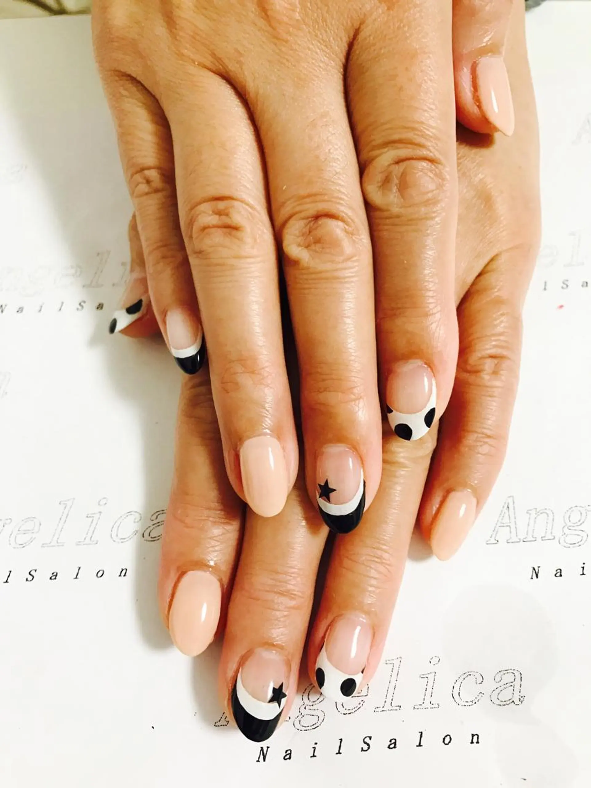 ネイル ハンドネイル Angelica ネイリストのネイルデザイン