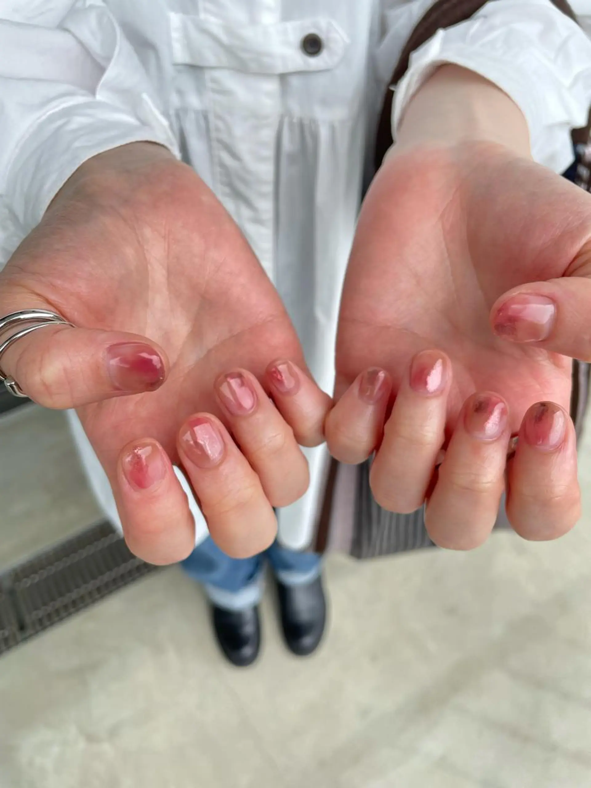 ネイル ハンドネイル ハンドケア sis nail 梅田　あい子のネイルデザイン