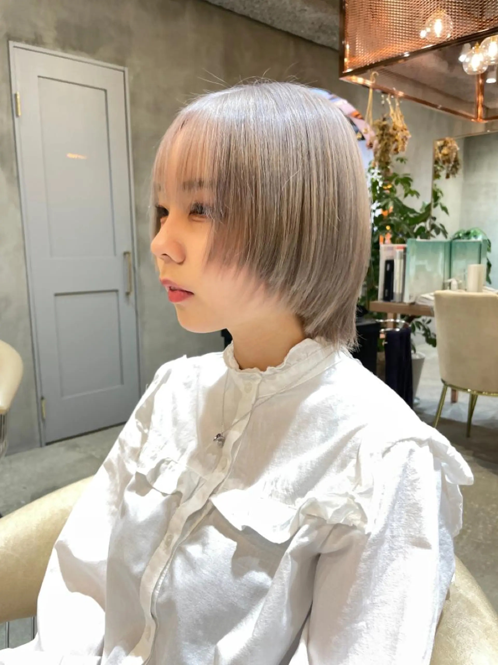 ショート カラー レイヤー/韓国ヘア 縮毛矯正🫧鈴木颯のヘアスタイル