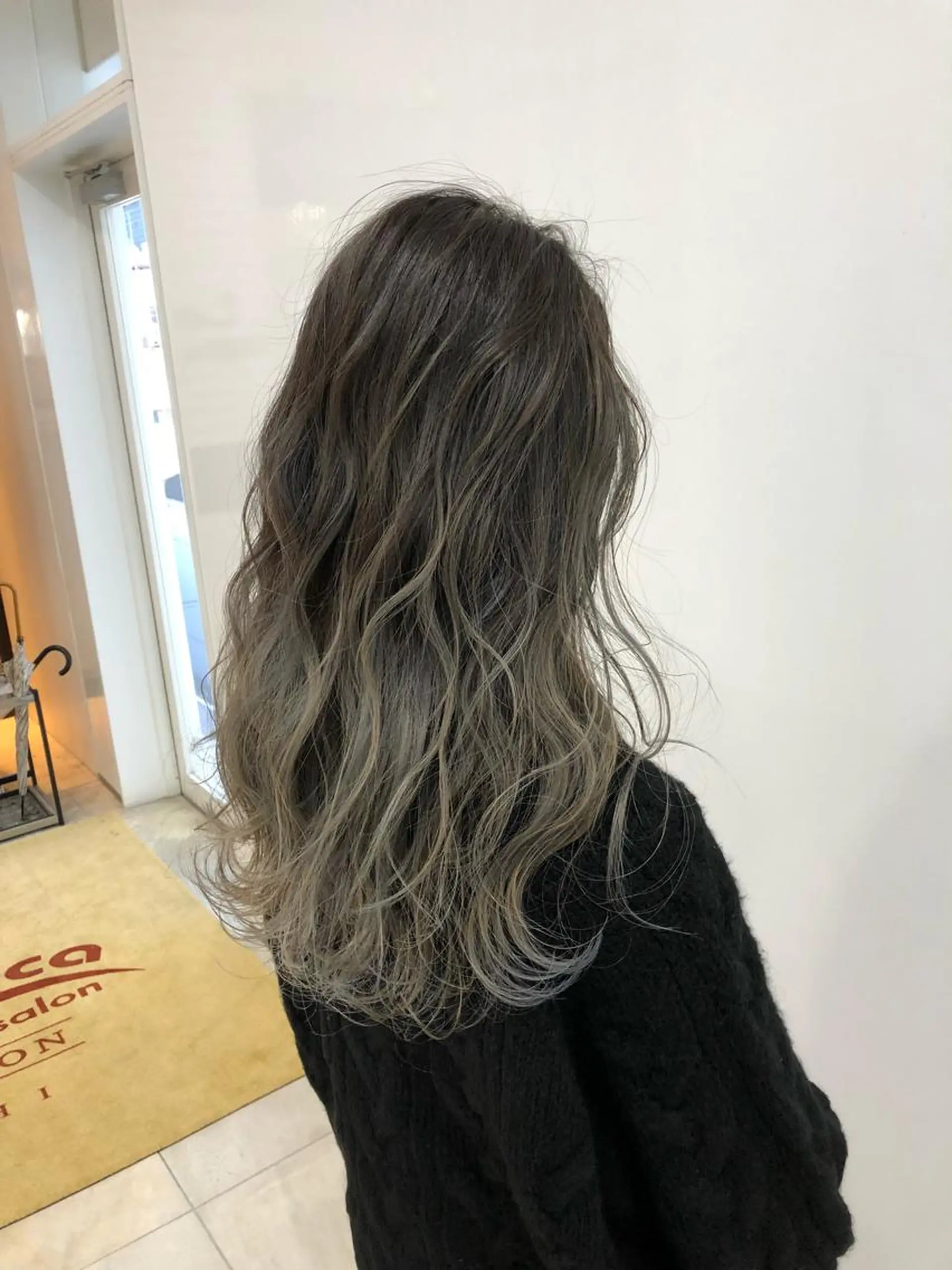 ロング Rubik's江坂 ルービックえさかのヘアスタイル