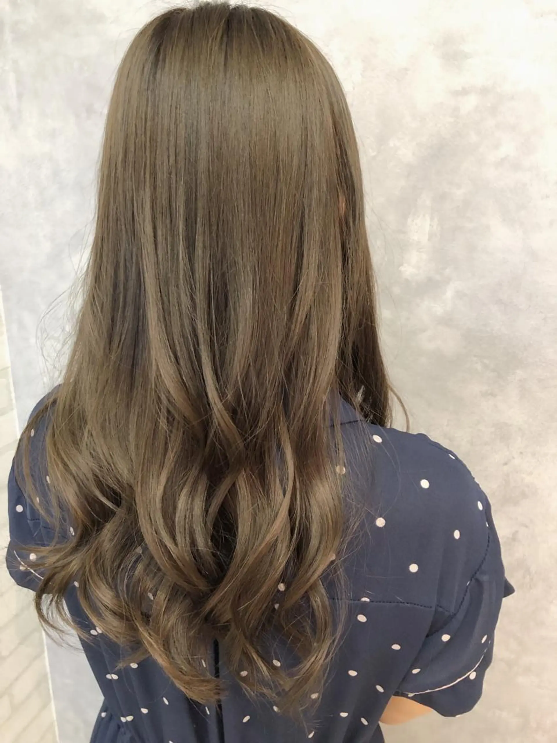 ロング カラー ヘアカラー トリートメント 五月女 隼人のヘアスタイル