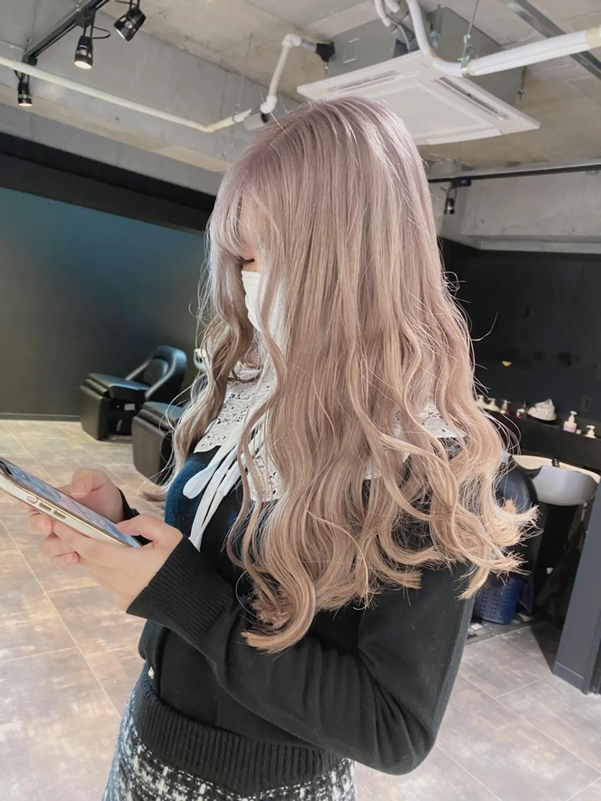 セミロング カラー esu 天満のヘアスタイル