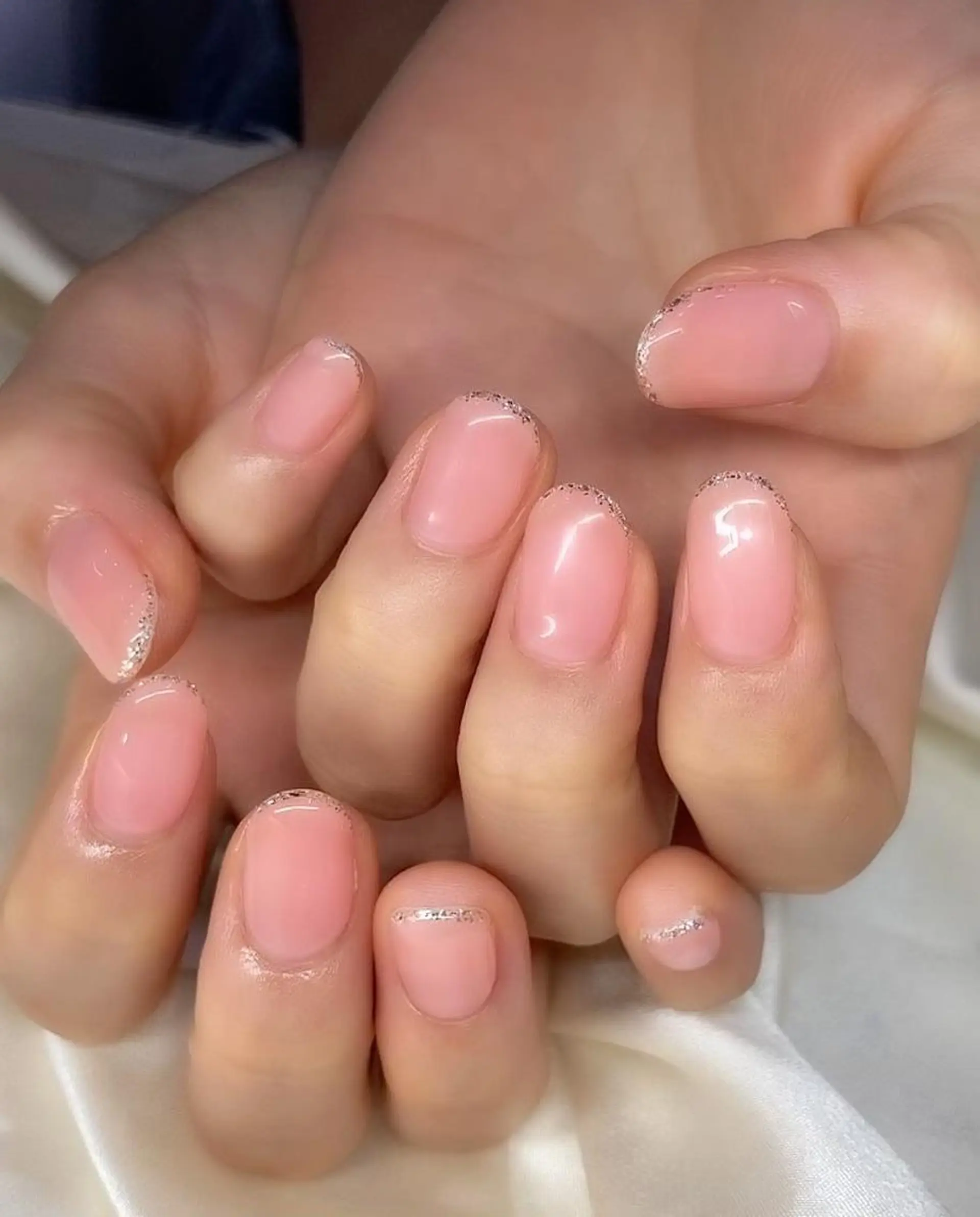 ネイル マツエク・マツパ アイブロウ 眉カラー 韓国風マツエク パリジェンヌラッシュリフト まつげパーマ 長さ出し ハンドネイル Nail&eye Belire 新宿のネイルデザイン