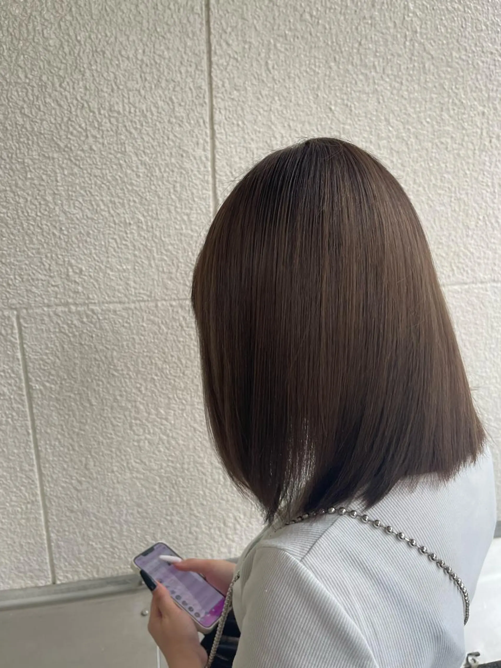 ミディアム 千代 夏輝のヘアスタイル