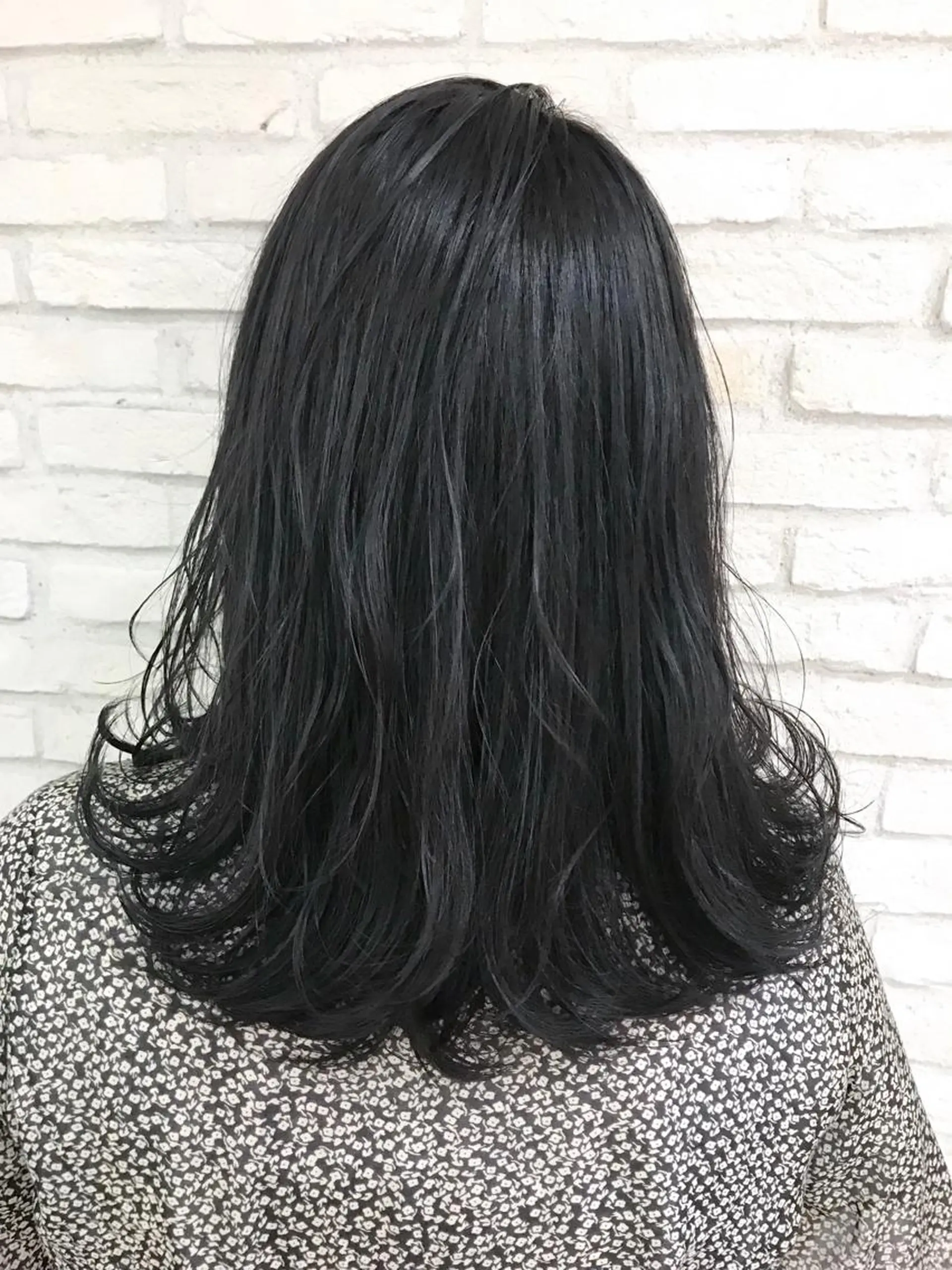 ミディアム カラー 横浜🍒ルーツカラー エクステ／RIEのヘアスタイル