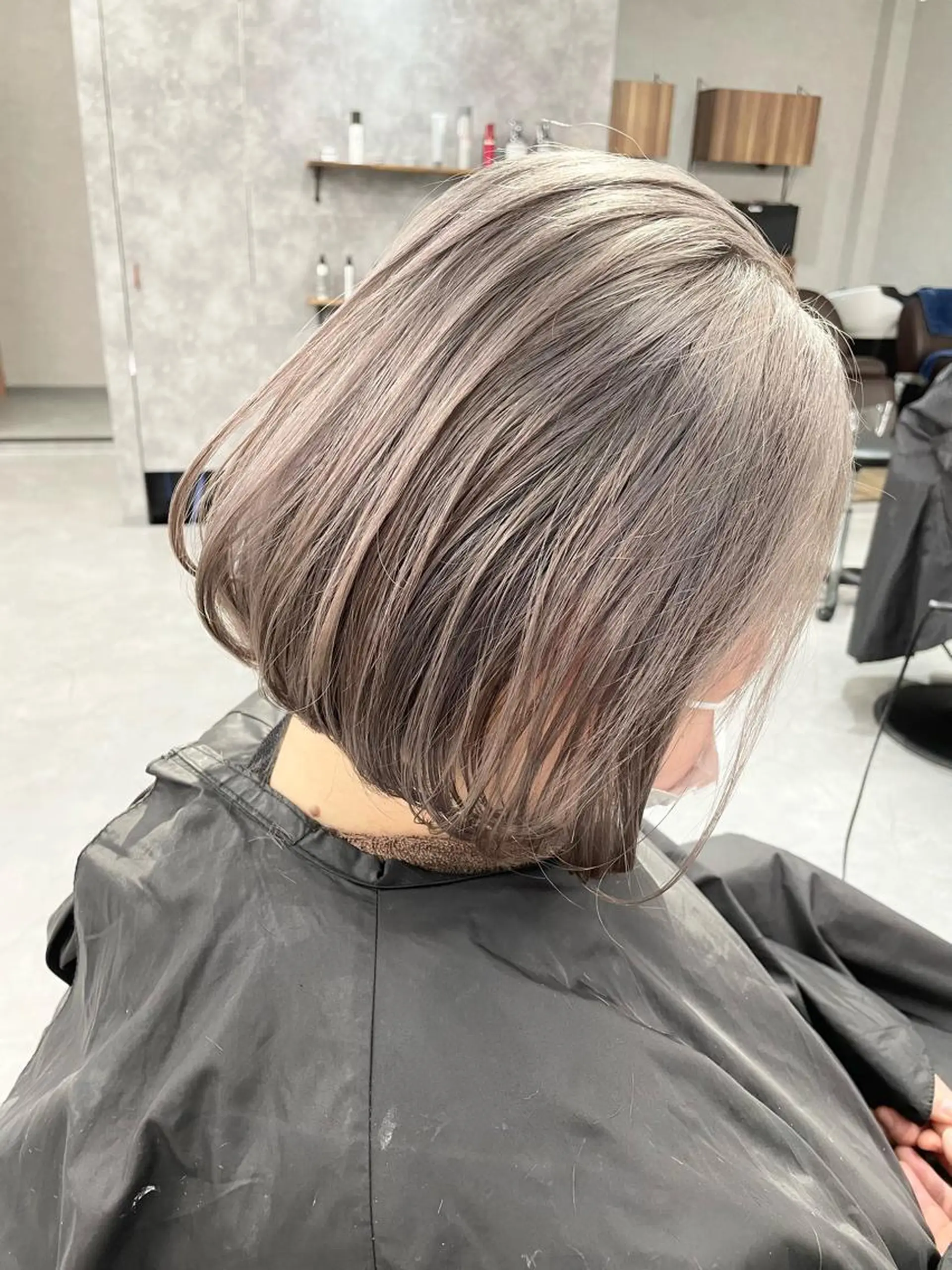 ミディアム 外国人風カラー ハイライト 韓国風ヘア レイヤーカット カット ヘアカラー AN'TIA小作代表 ⭐︎kazuma⭐︎のヘアスタイル