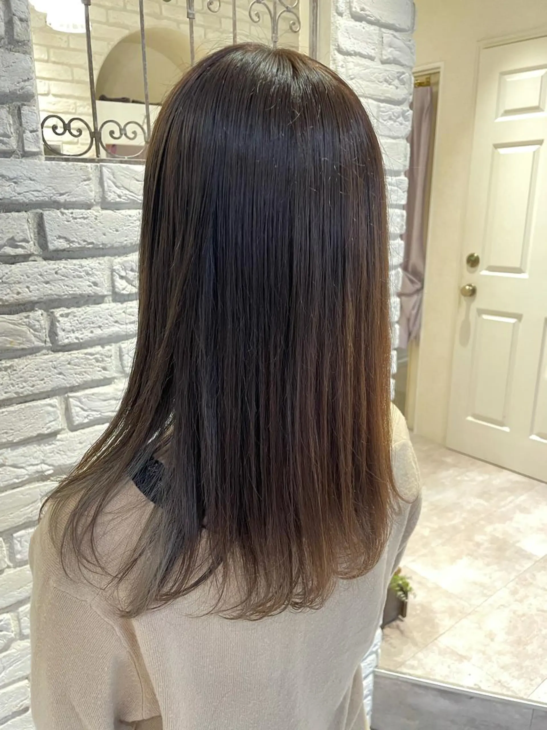 セミロング カラー ヘアアレンジ 柳井 準平のヘアスタイル