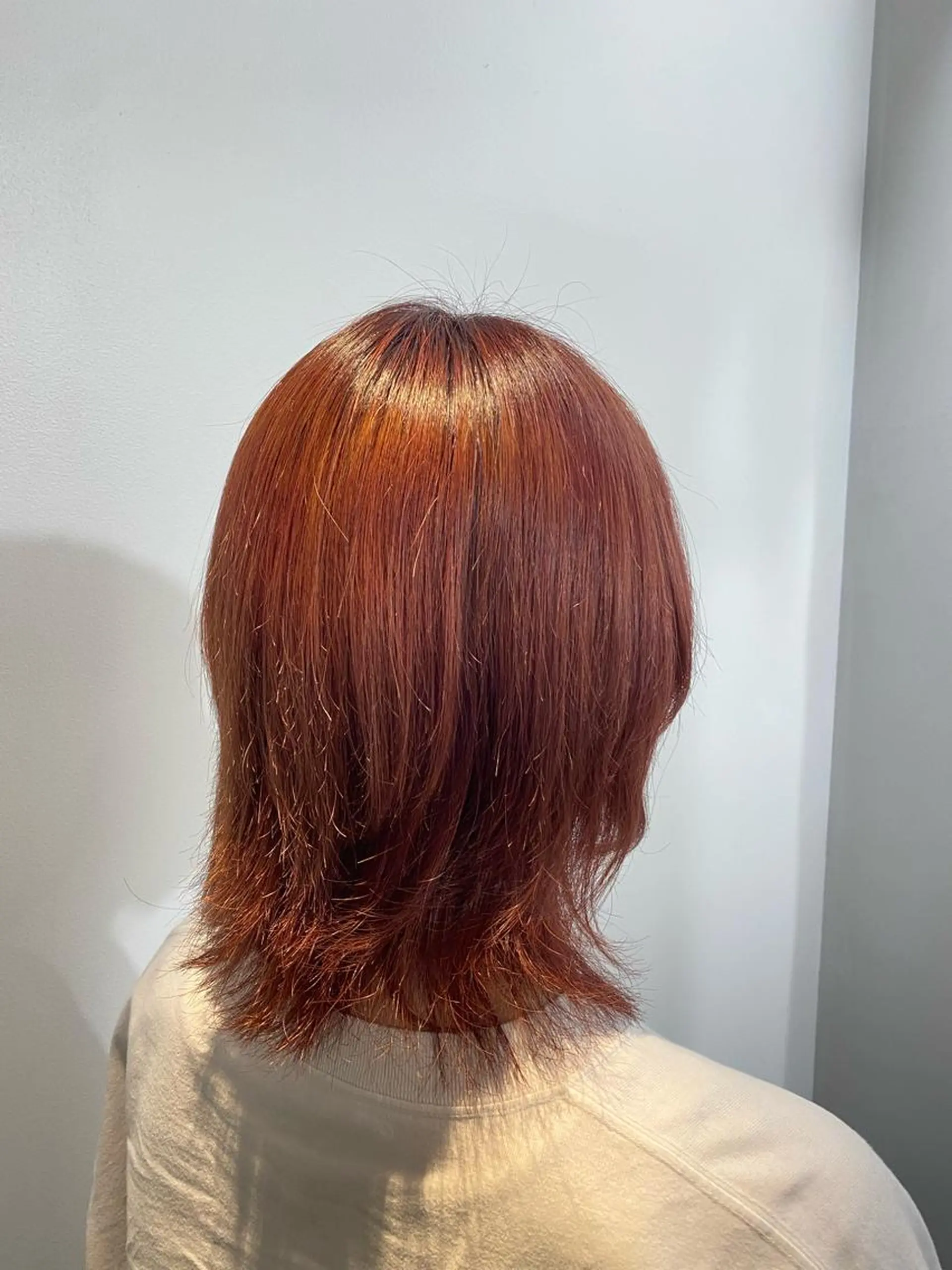 ミディアム カラー ブリーチ ブラウンカラー ピンクカラー ピンクブラウン パーマモデル募集中 渥美翔人のヘアスタイル