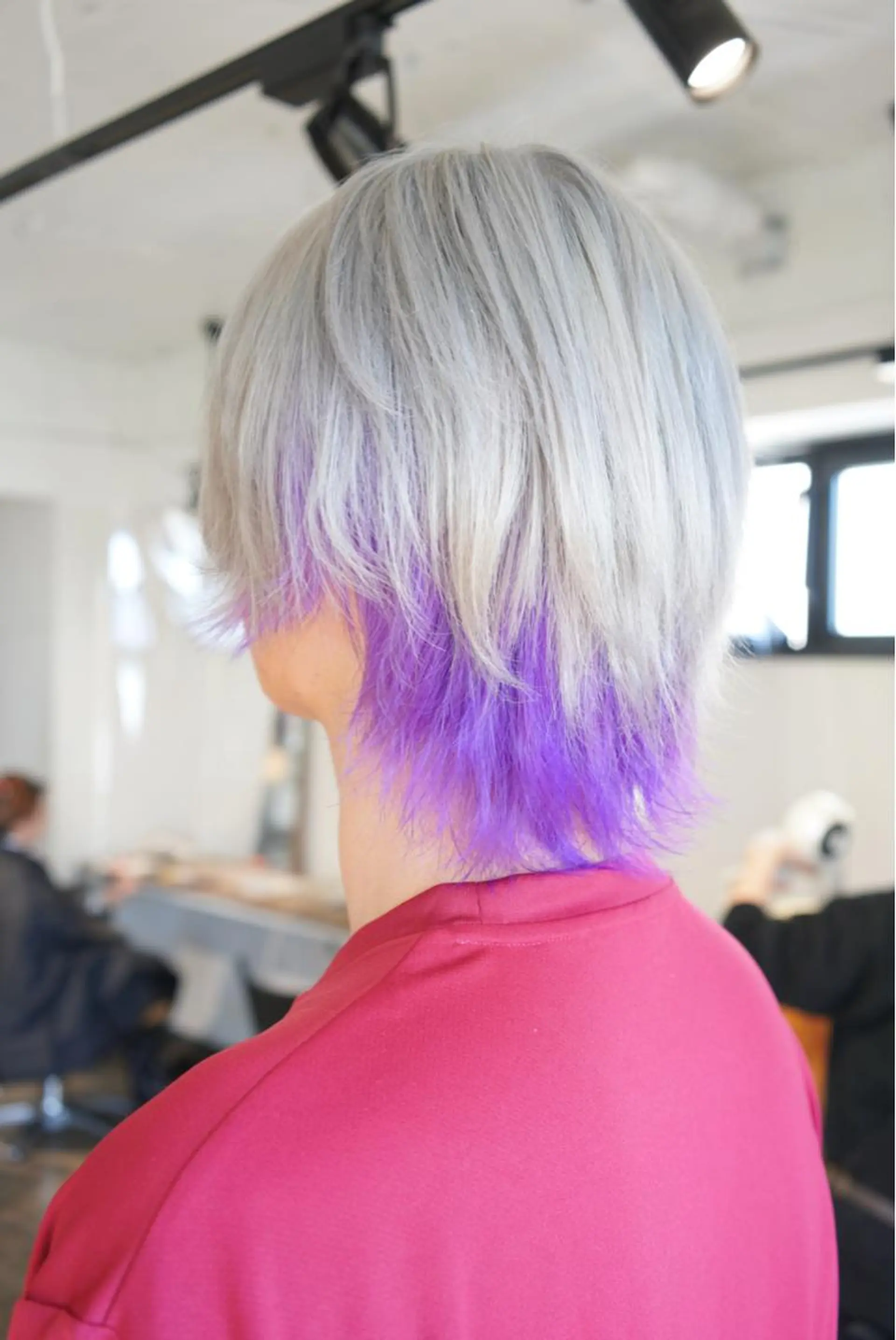 ショート カラー メンズ メンズブリーチ メンズハイトーン メンズインナーカラー ブリーチ ハイトーンカラー ヘアカラー トリートメント ハイトーン/レイヤー /ケアブリーチ石川治のヘアスタイル