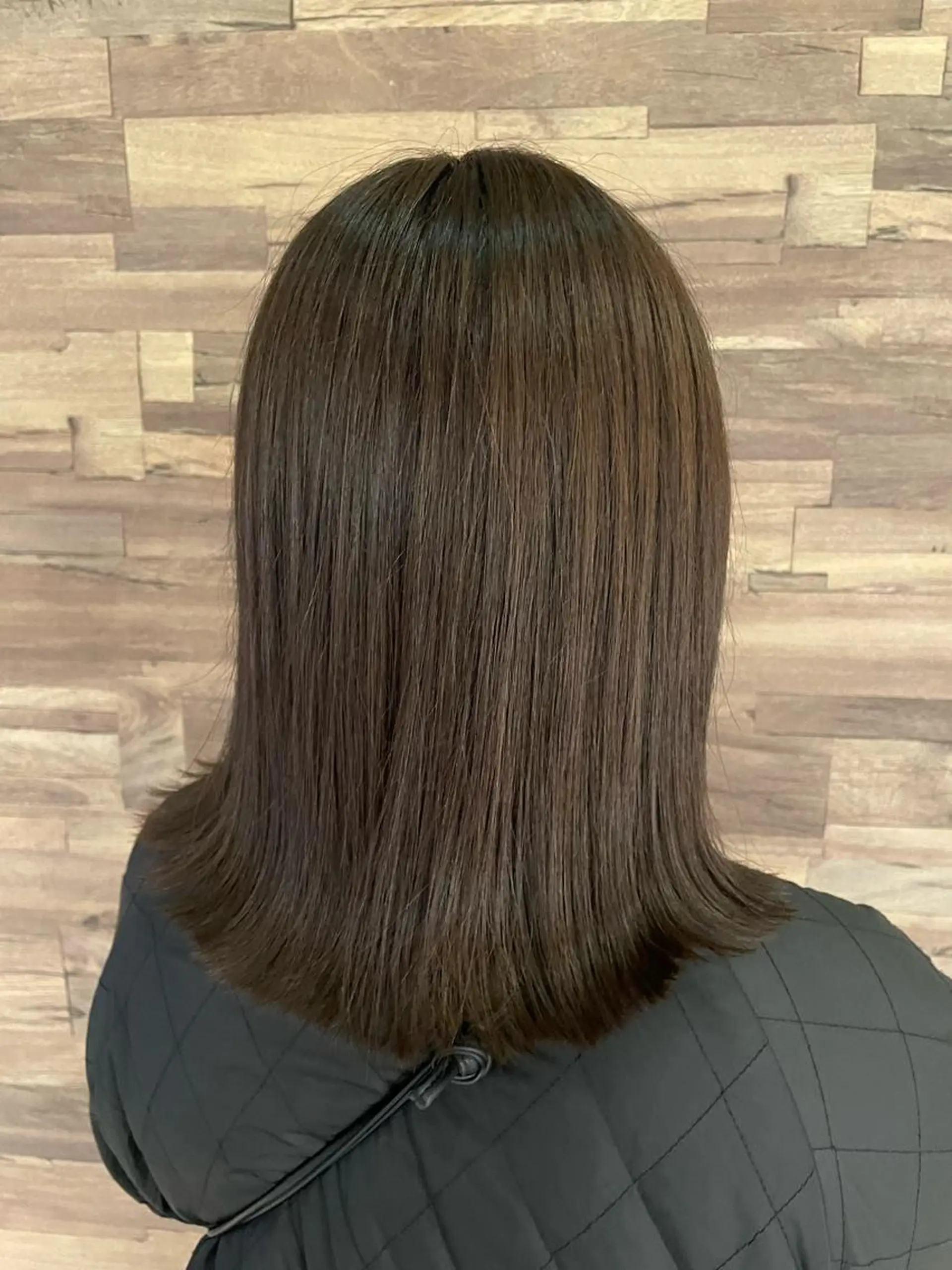 ミディアム カット ヘアカラー トリートメント 木村 真知子のヘアスタイル