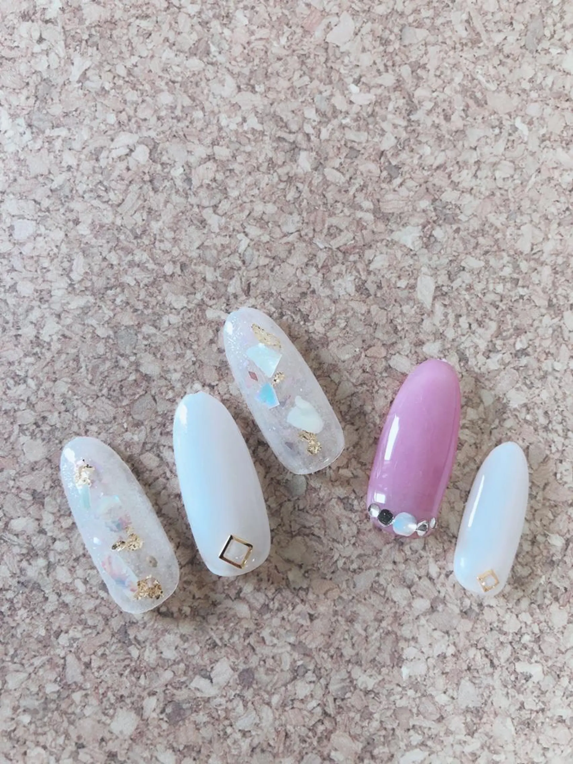 ネイル Lakkus T－CHIのネイルデザイン