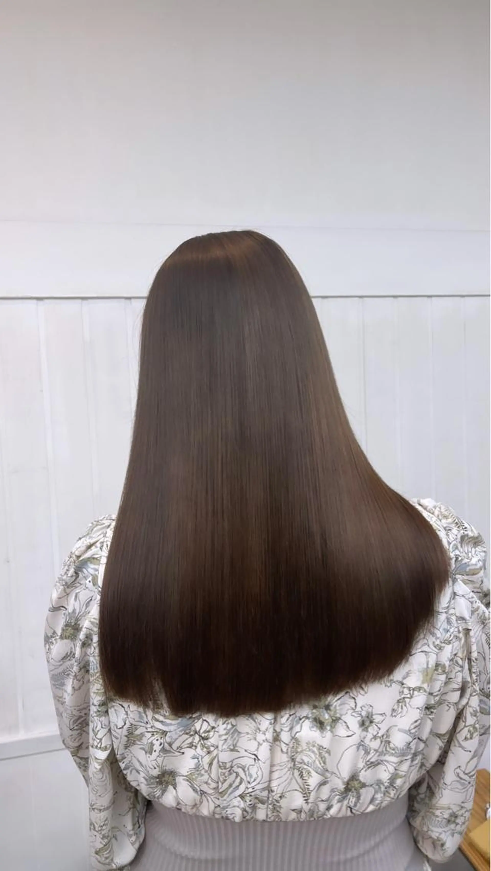 ロング カラー アディクシーカラー アッシュ バレイヤージュ ベージュカラー ブリーチ N° +aero 横浜のヘアスタイル