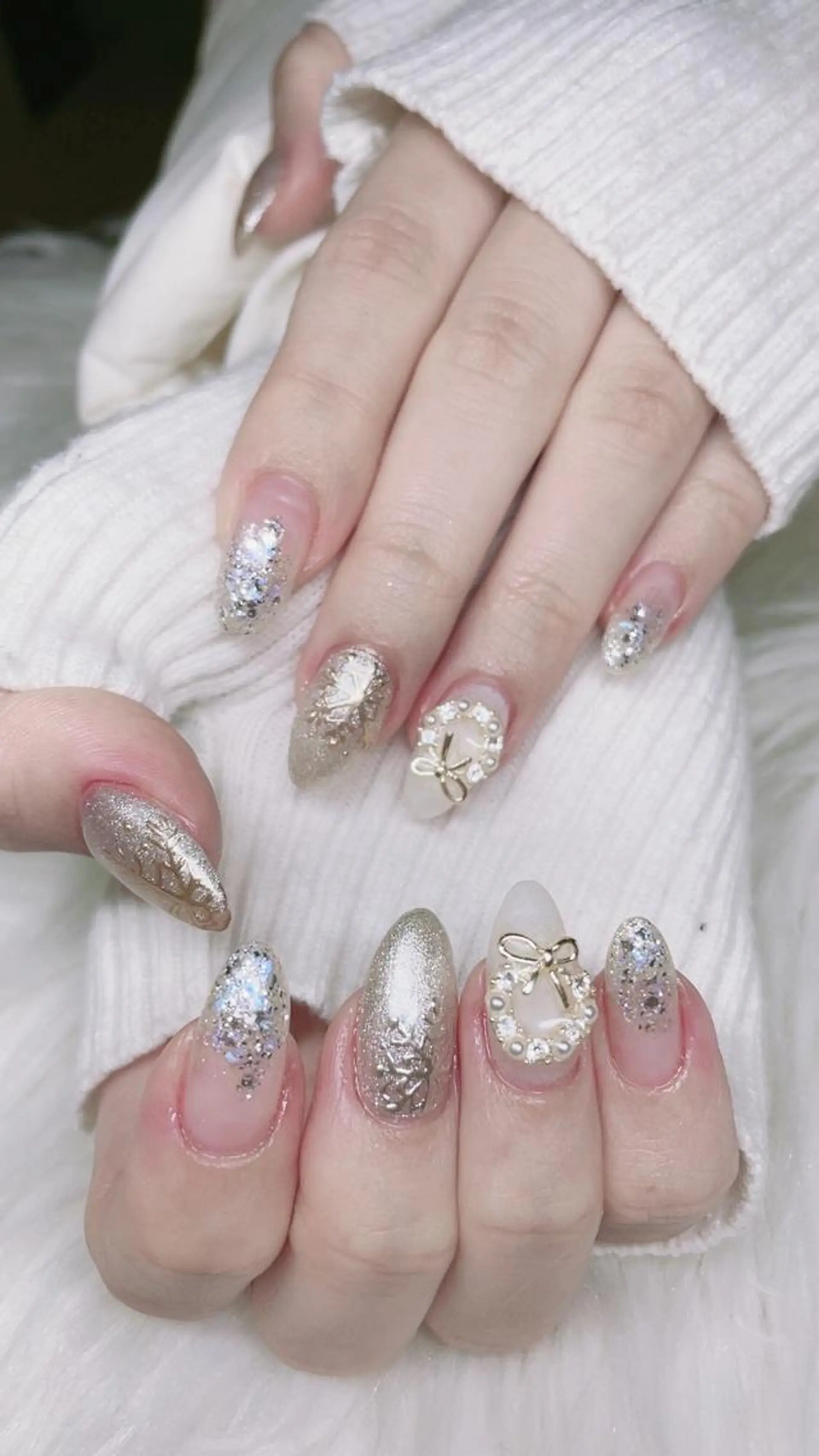 ネイル ハンドネイル AngelChris ビューティーサロンのネイルデザイン