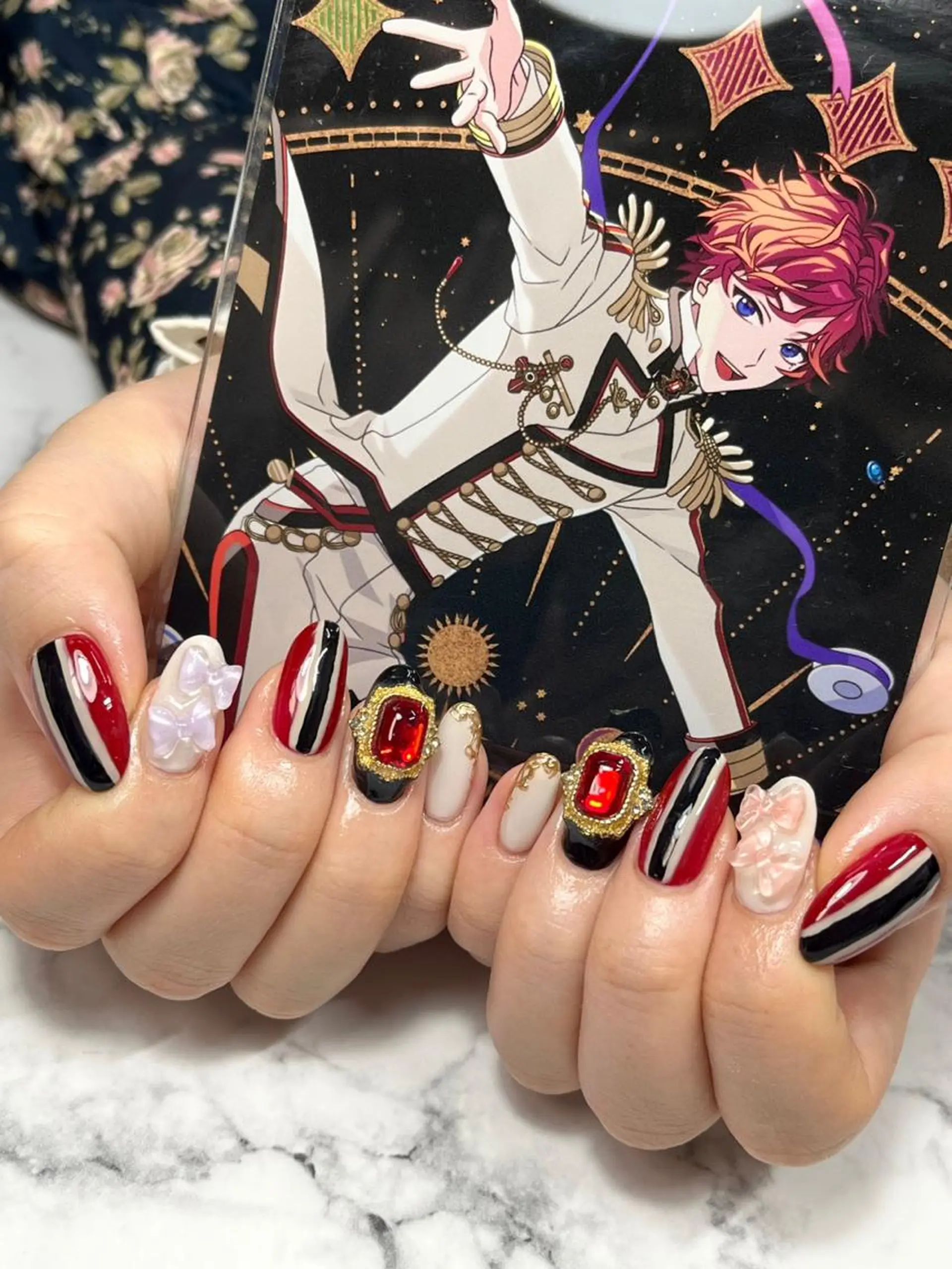 ネイル アートネイル ジェルネイル 韓国ネイル ミラーネイル 持ち込み オフのみ(ネイル) NAIL NOWのネイルデザイン