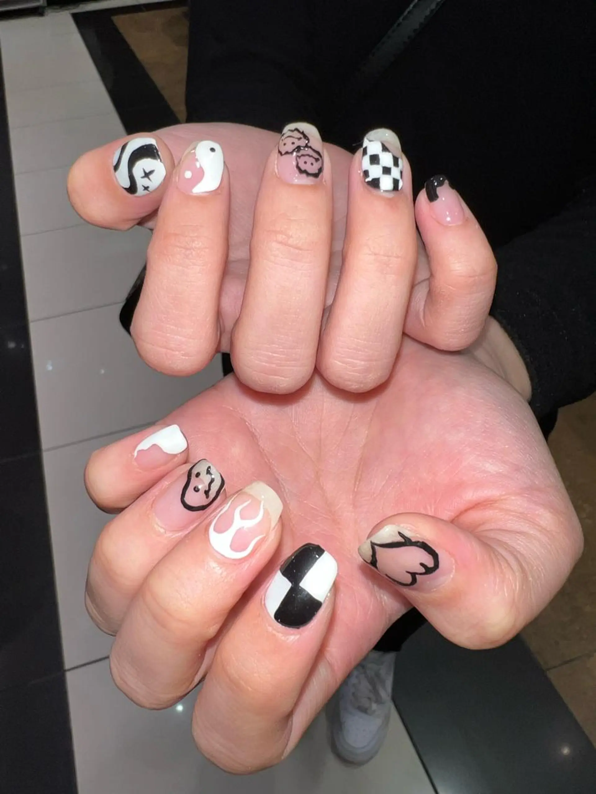 ネイル 個性派／中韓ネイル SAKURAのネイルデザイン