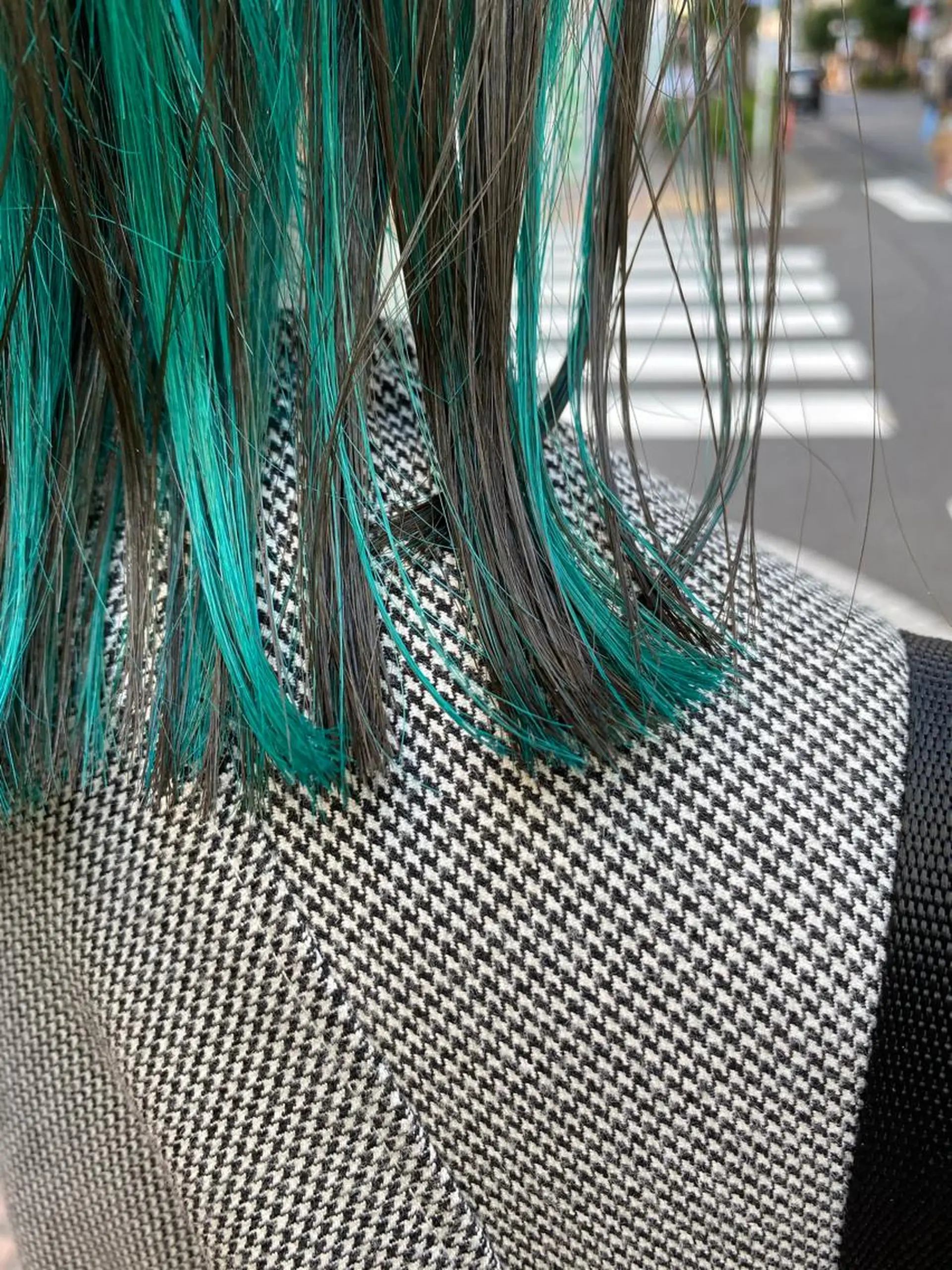 ミディアム カラー ヘアカラー デザインカラーウルフ 宙也のヘアスタイル