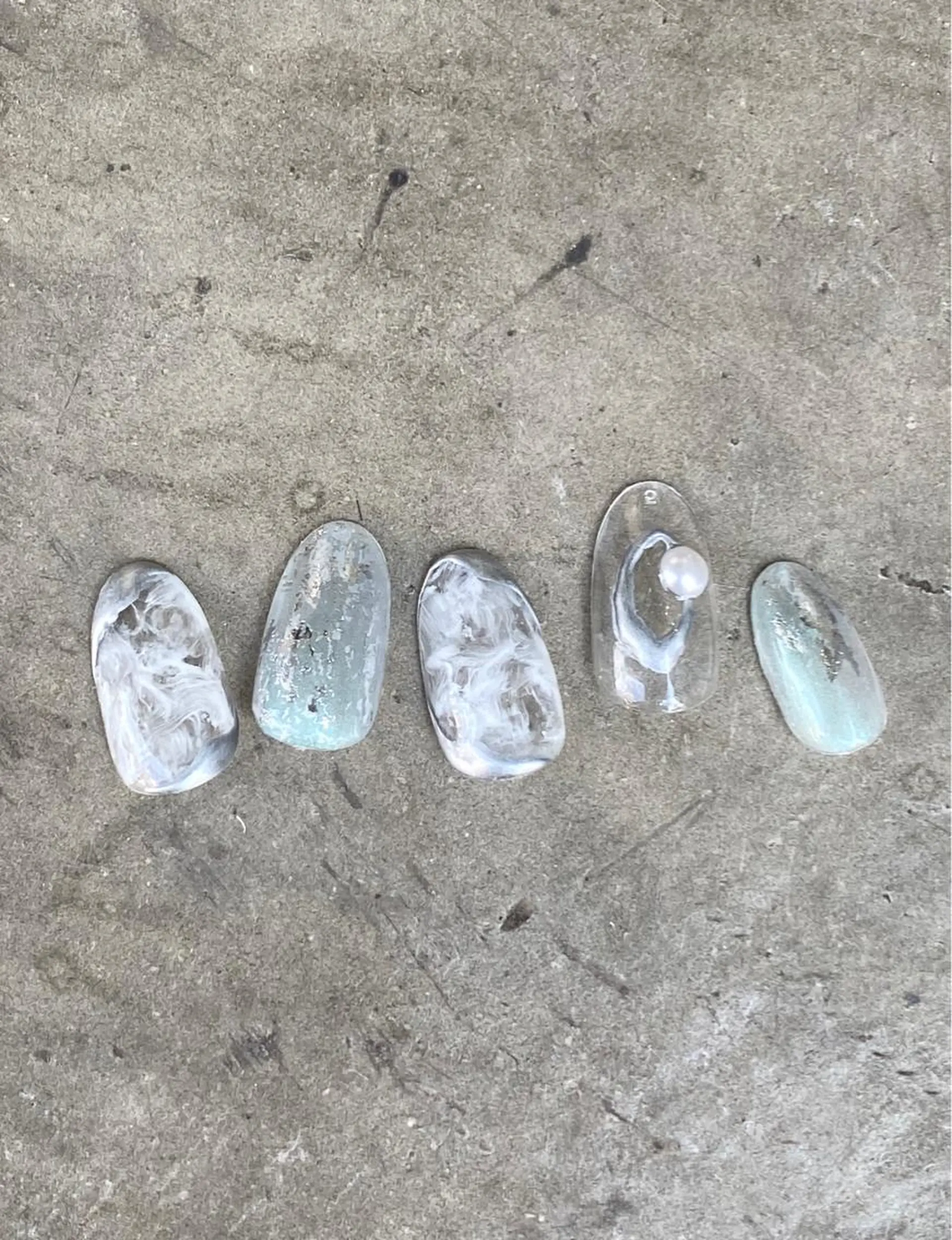 ネイル ハンドネイル フジタ エリカのネイルデザイン