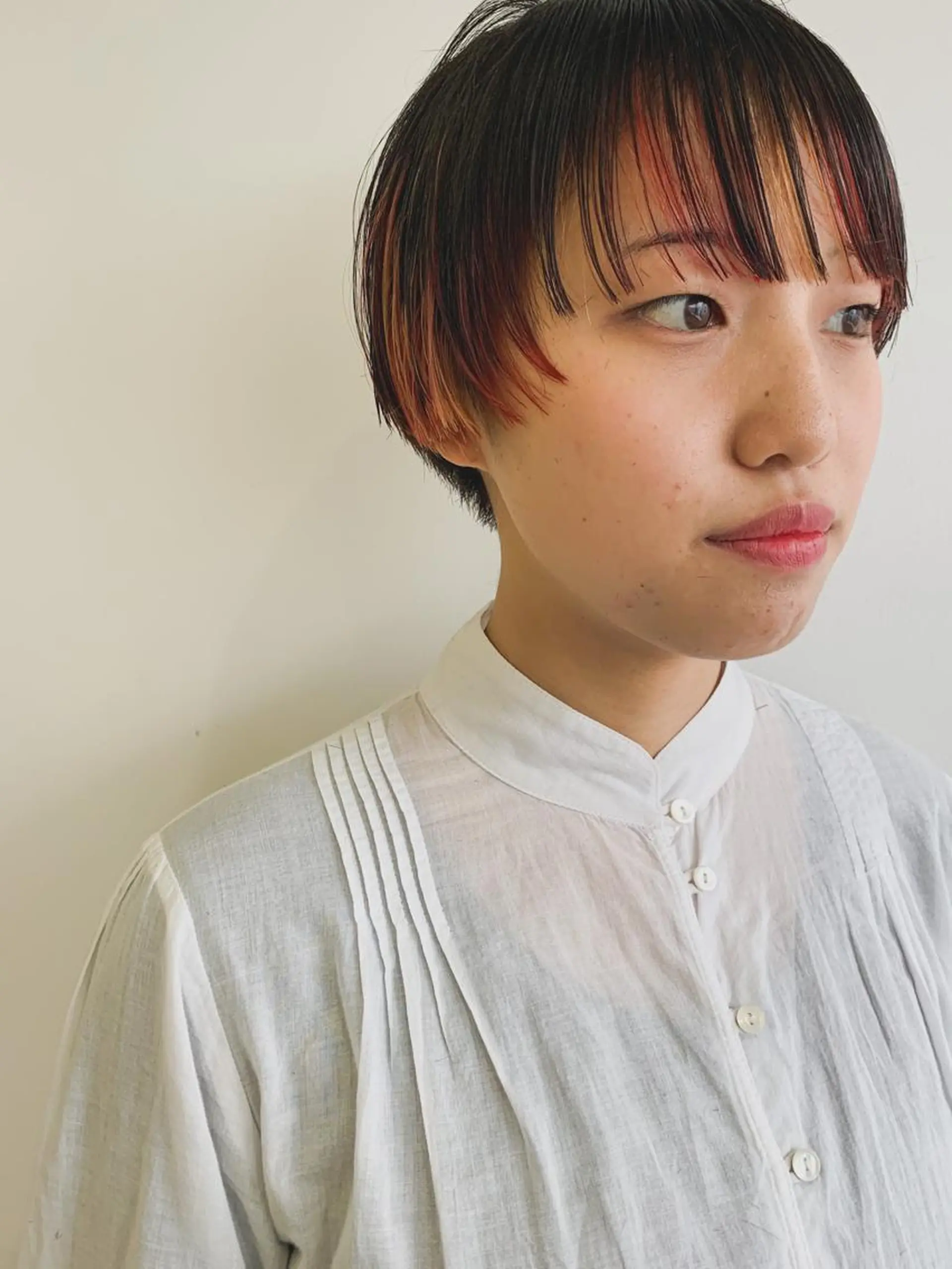 ショート 💜ショート💜 ウルフ、ボブ二色亜美のヘアスタイル