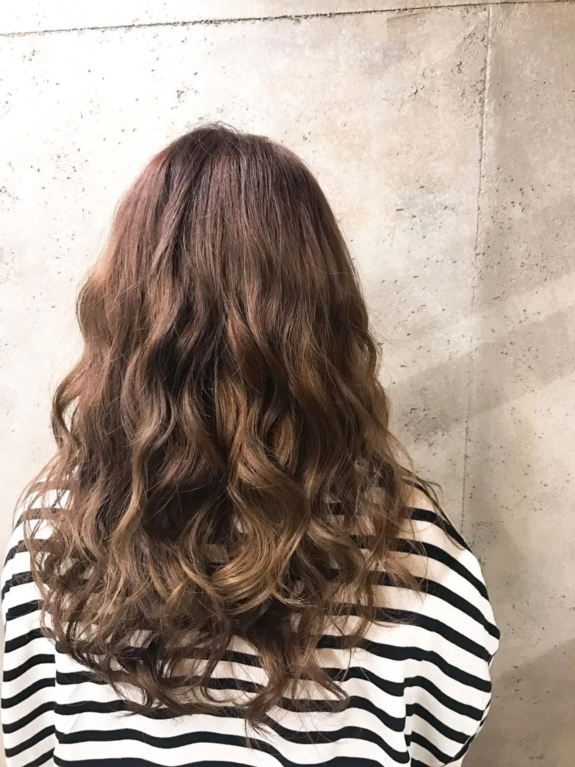 ロング カラー ベージュカラー ラベンダーカラー ラベンダーベージュ にった みずきのヘアスタイル