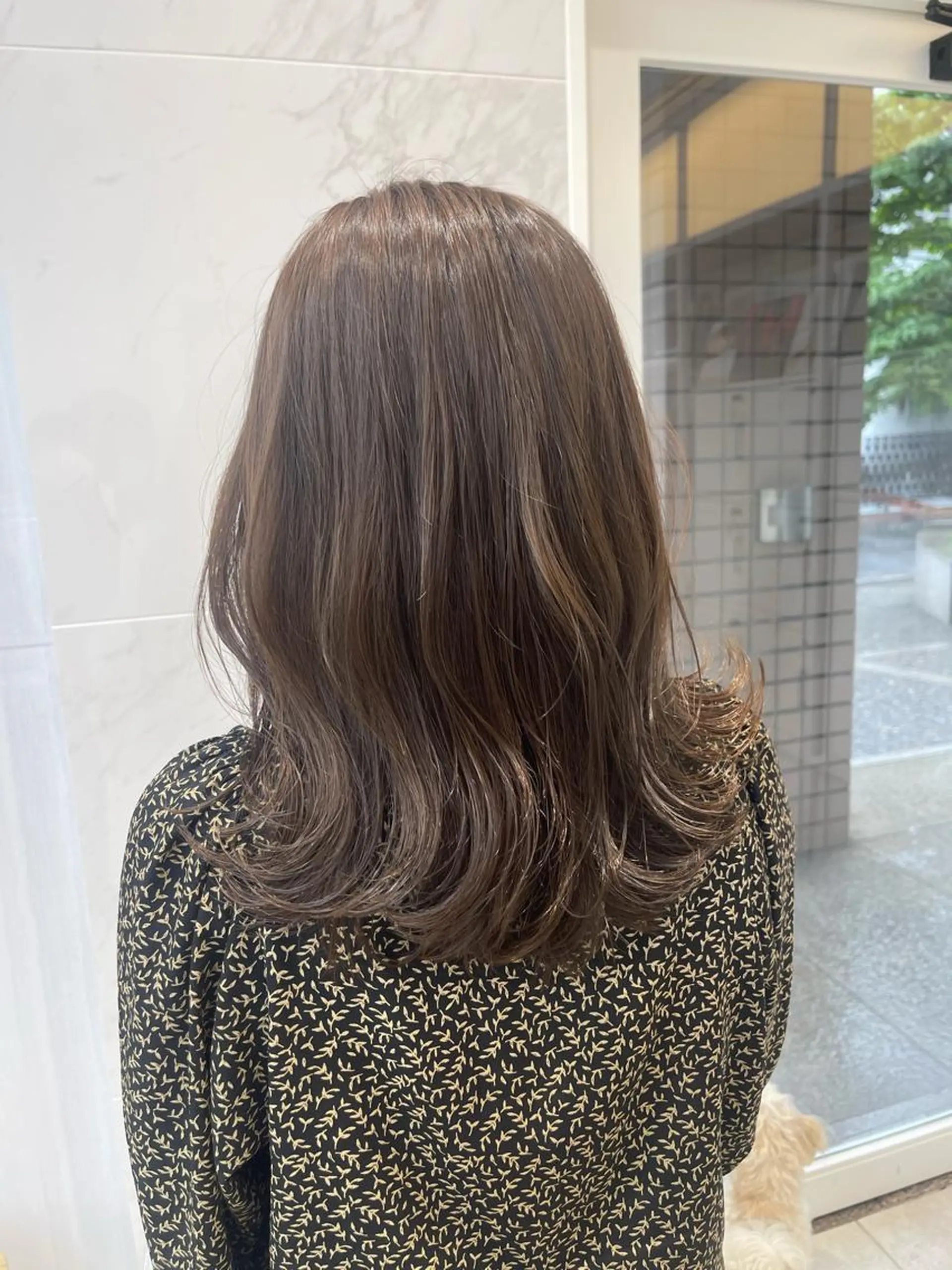 セミロング 中顔面短縮 顔まわり新田大翔のヘアスタイル