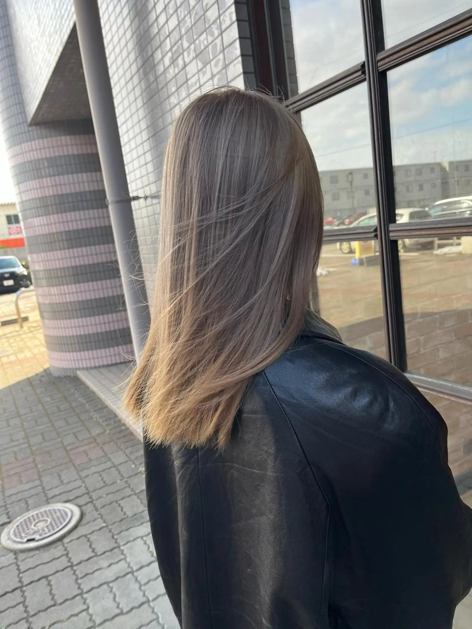 セミロング 🎀𝑴𝑰𝑯𝑶 長岡/ケアカラー🎀のヘアスタイル