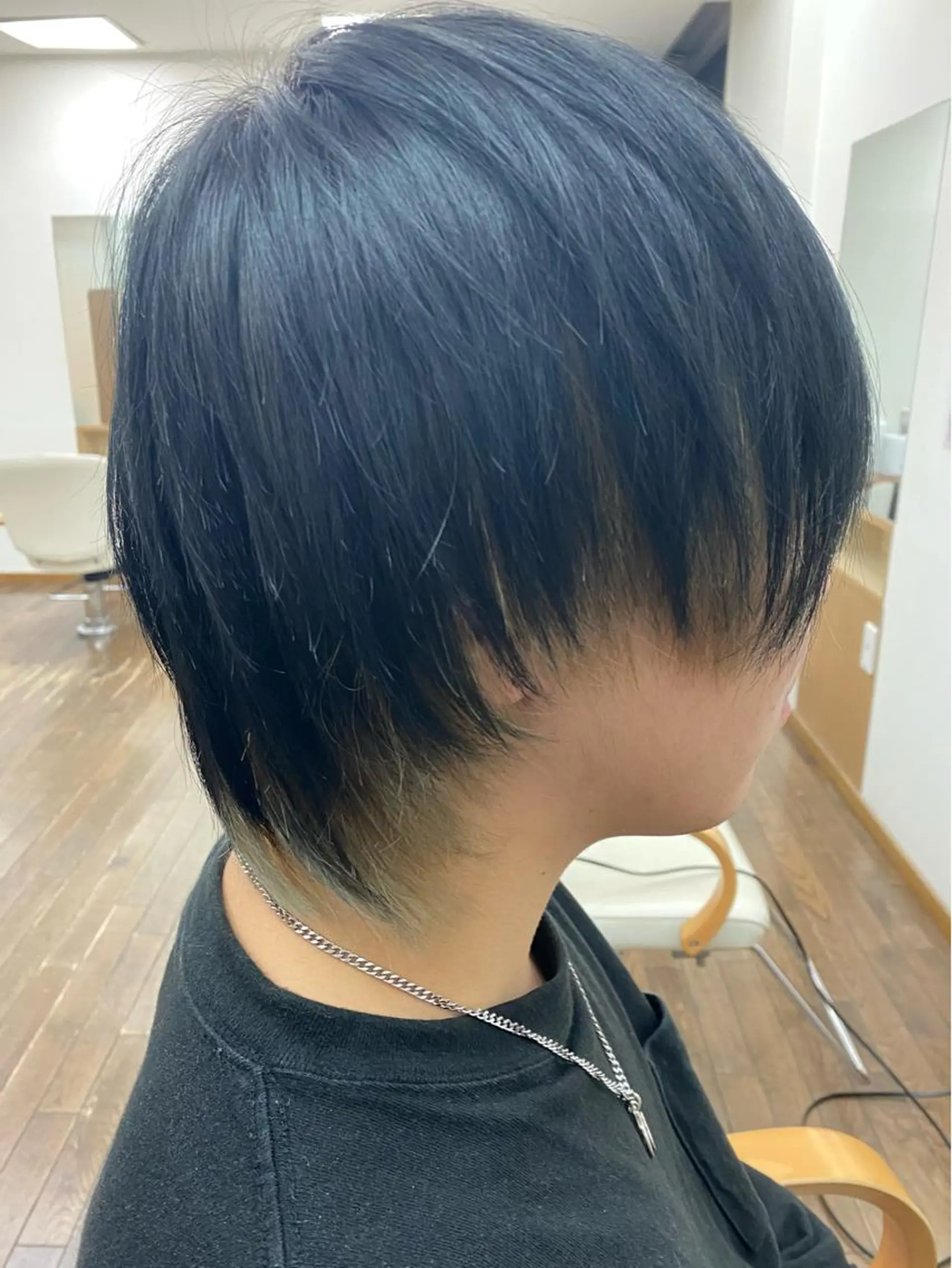 メンズ ambellir 山本伽椰のヘアスタイル