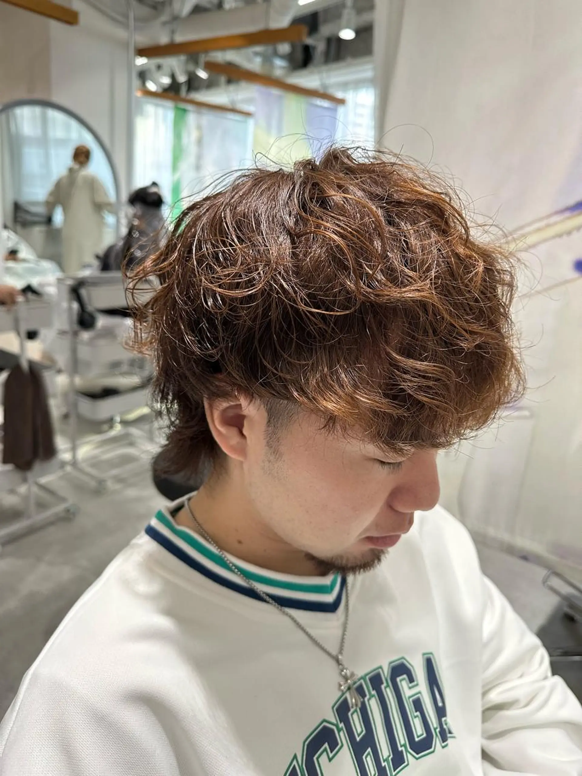 パーマ メンズ メンズパーマ カット パーマ トリートメント 💎メンズパーマ特化 🥇メンズのプロのヘアスタイル