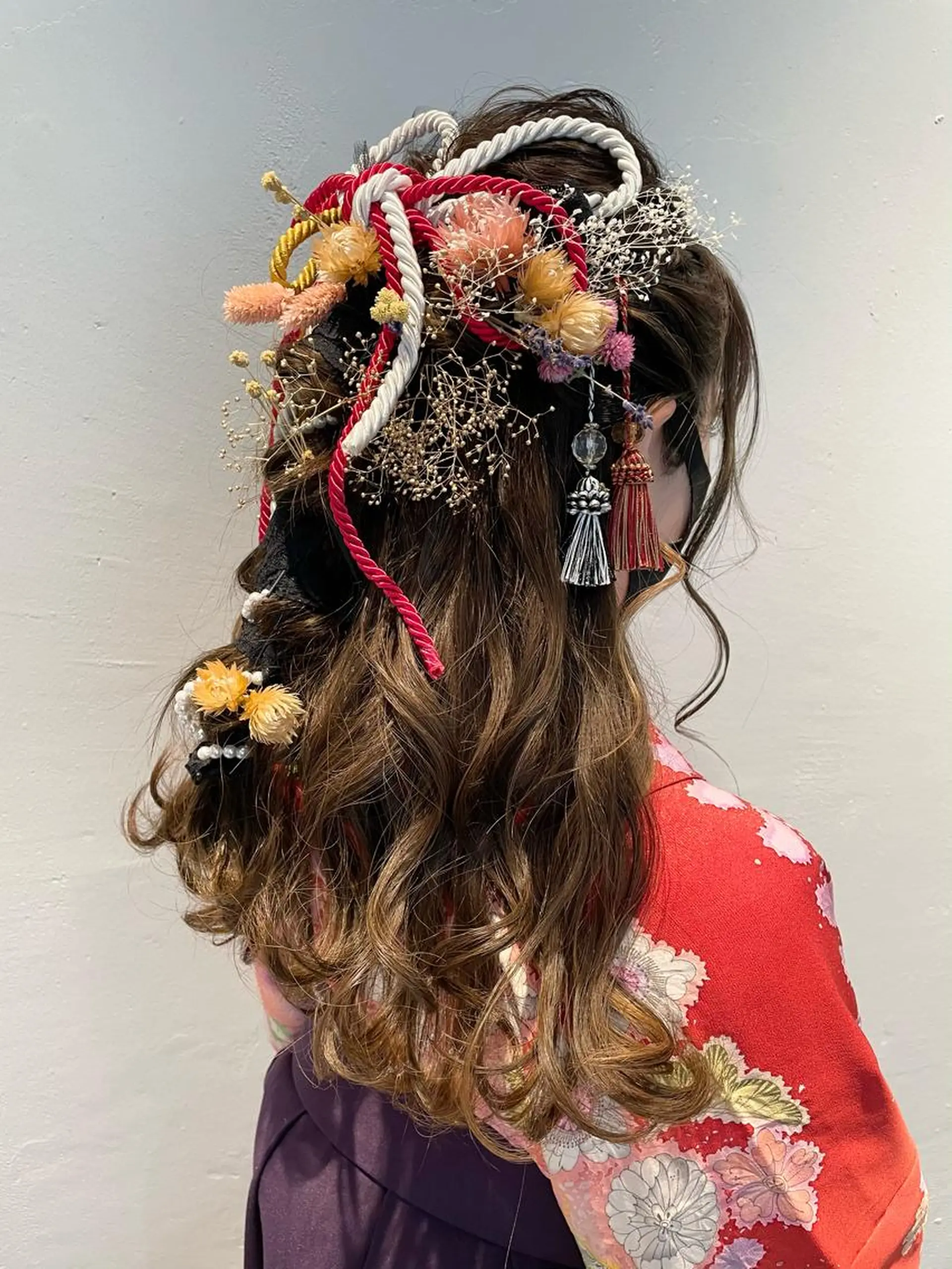 ロング カラー パーマ ヘアアレンジ ハーフアップ 卒業式のヘアスタイル 高橋 隆一のヘアスタイル