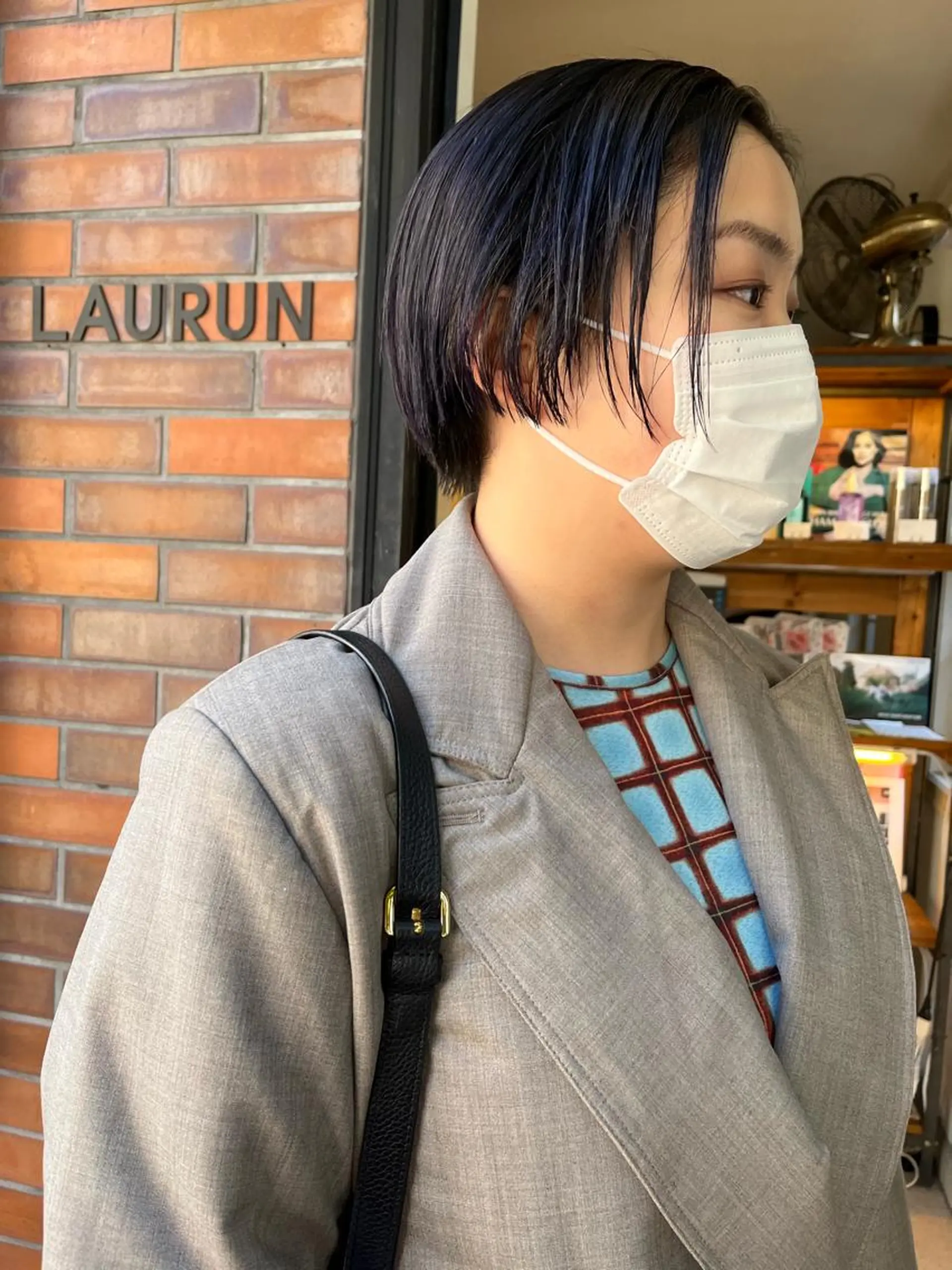 ショート カラー eri kinjoのヘアスタイル