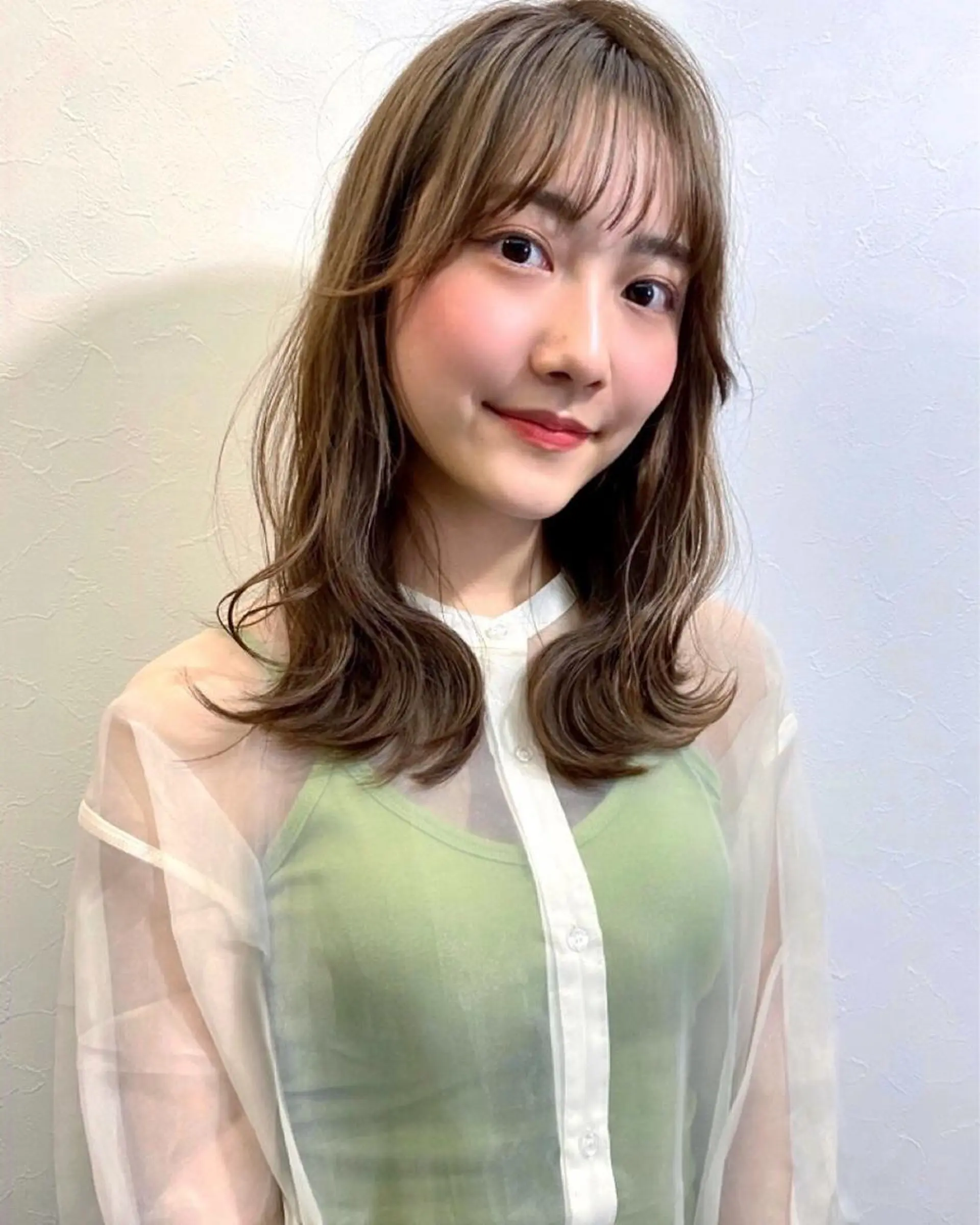 セミロング カラー 似合わせレイヤー 🇰🇷荒木洋文のヘアスタイル