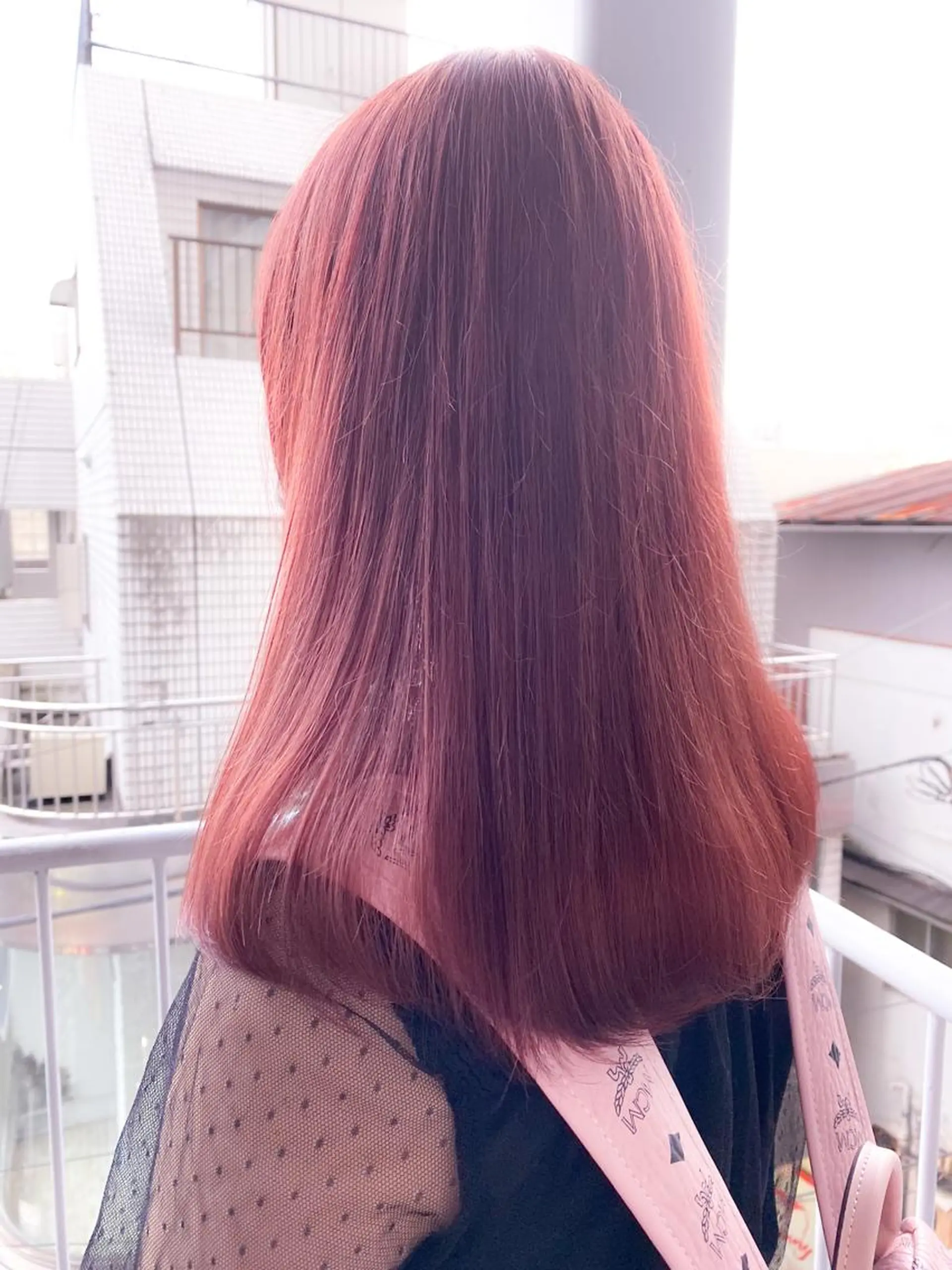 セミロング カラー ベージュカラー ブリーチ ピンクカラー ピンクベージュ ミニモお気に入り数 No.1宍戸雄弥のヘアスタイル