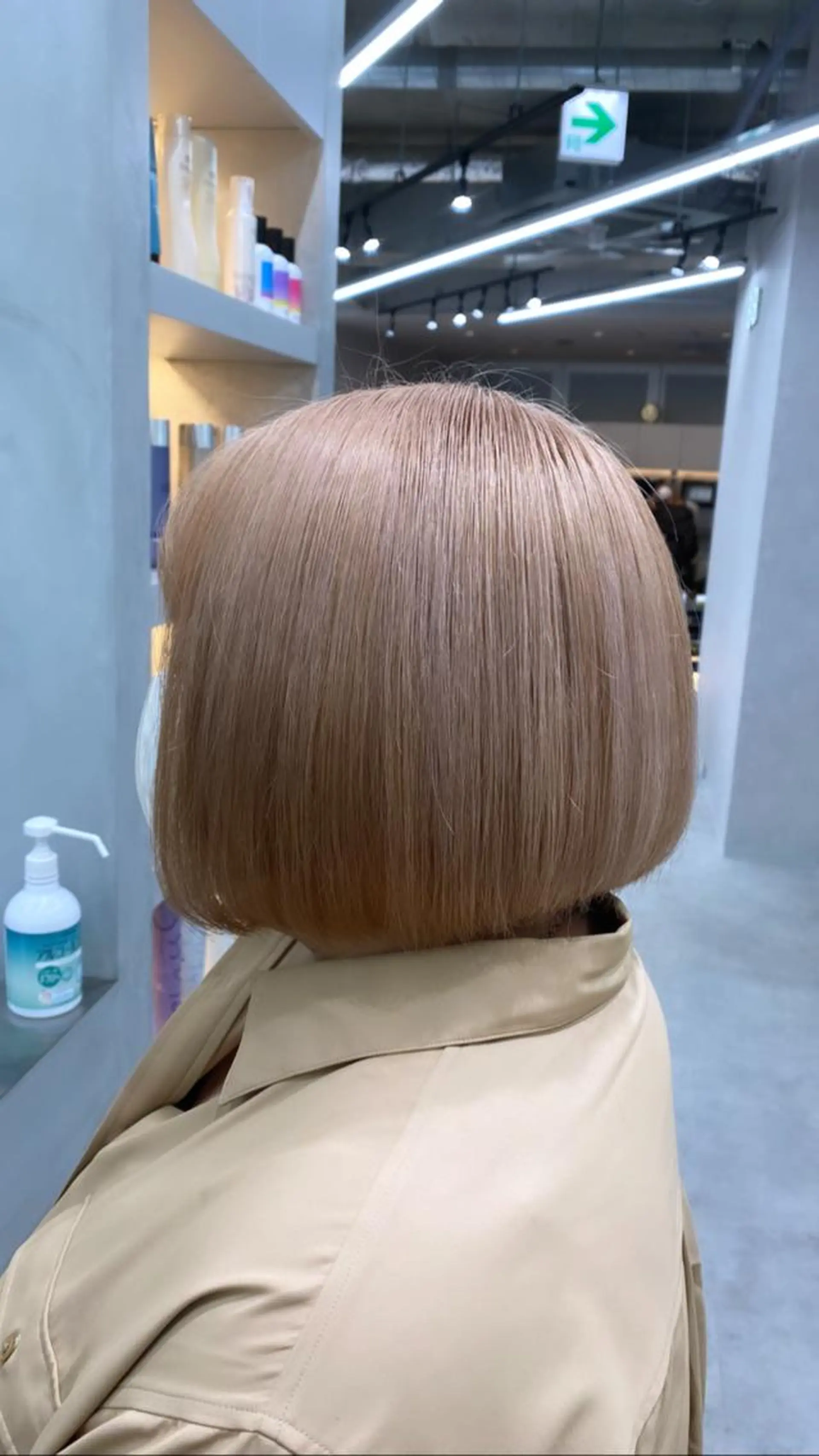 ロング カラー ハイトーン/ウルフ/ ボブ/増田のヘアスタイル