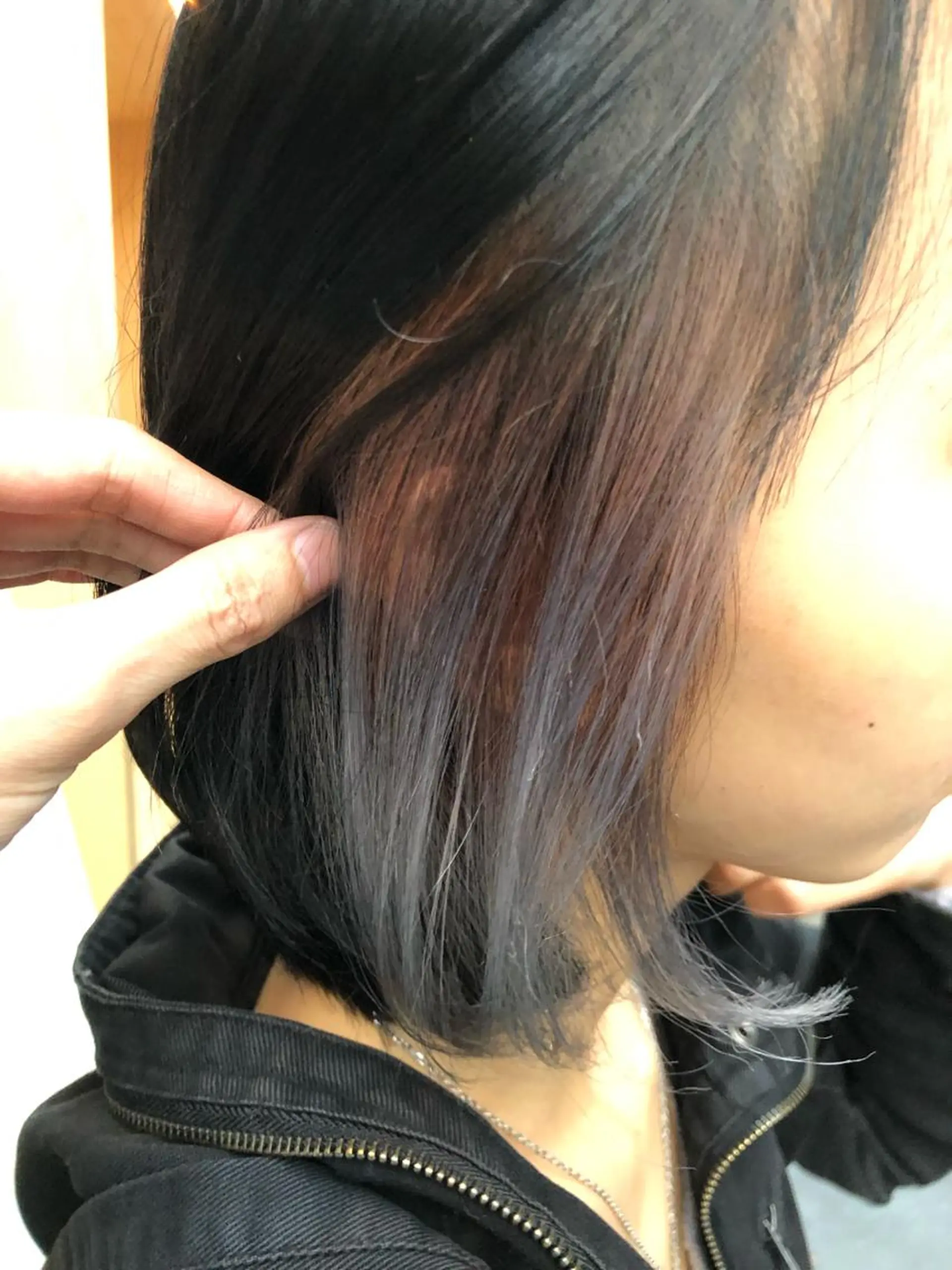 ショート カラー アッシュ ベージュカラー カシス カシスベージュ グラデーションカラー 原宿サロン代表 デザインカラー伊藤卓のヘアスタイル