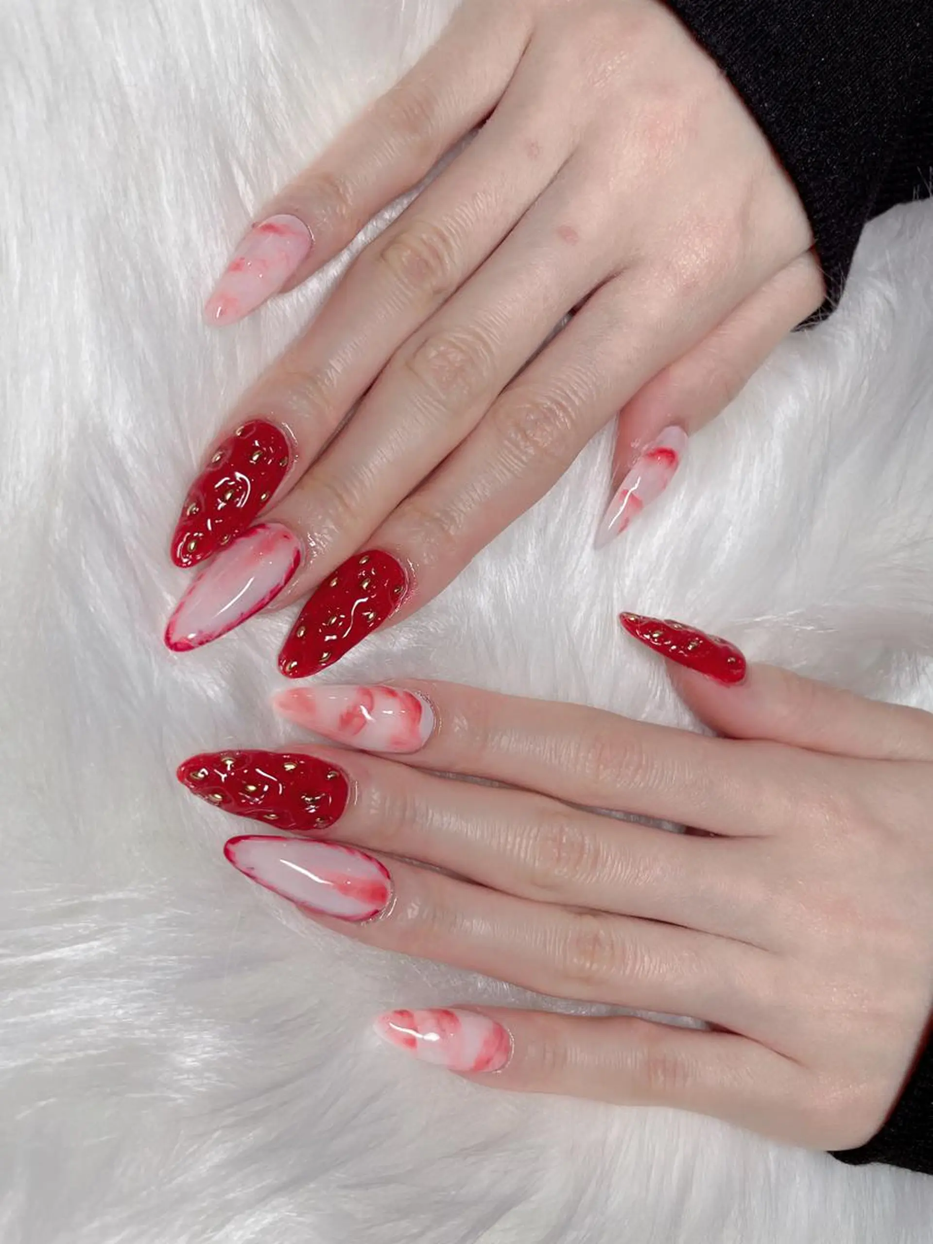 ミディアム ネイル ハンドネイル 《LB》ラブリエ Nail&eyeのマツエク・マツパデザイン