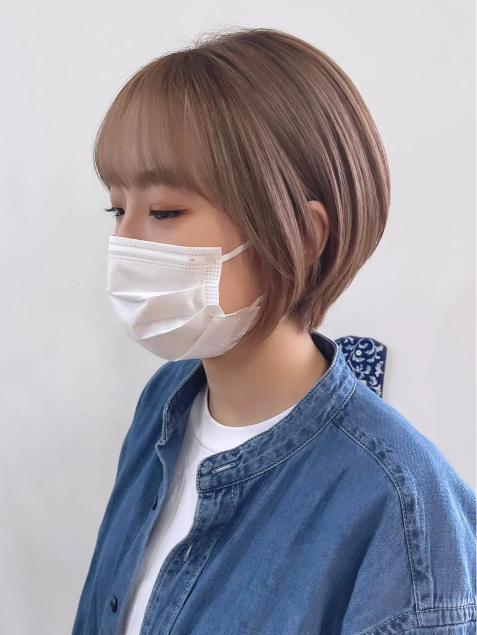 ショート カラー ベージュカラー 透明感カラー 間水 和樹のヘアスタイル