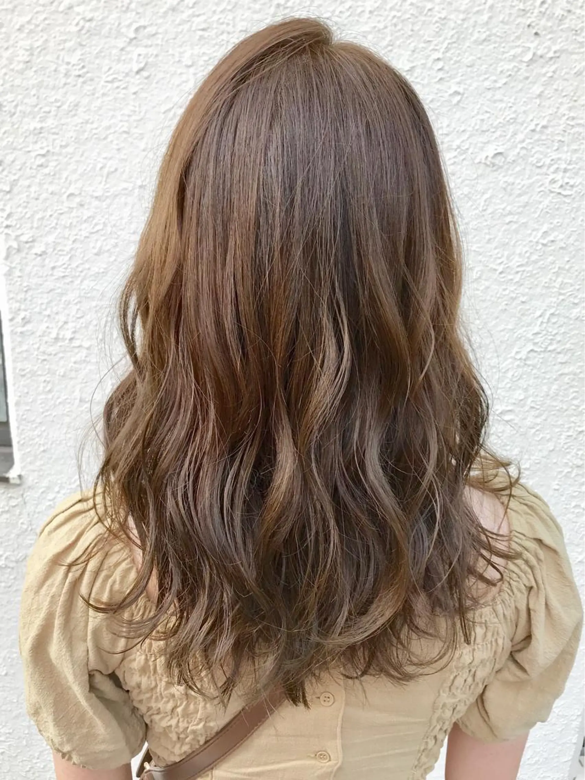 ミディアム 赤み消し韓国ヘア レイヤー縮毛🤍渡邉のヘアスタイル