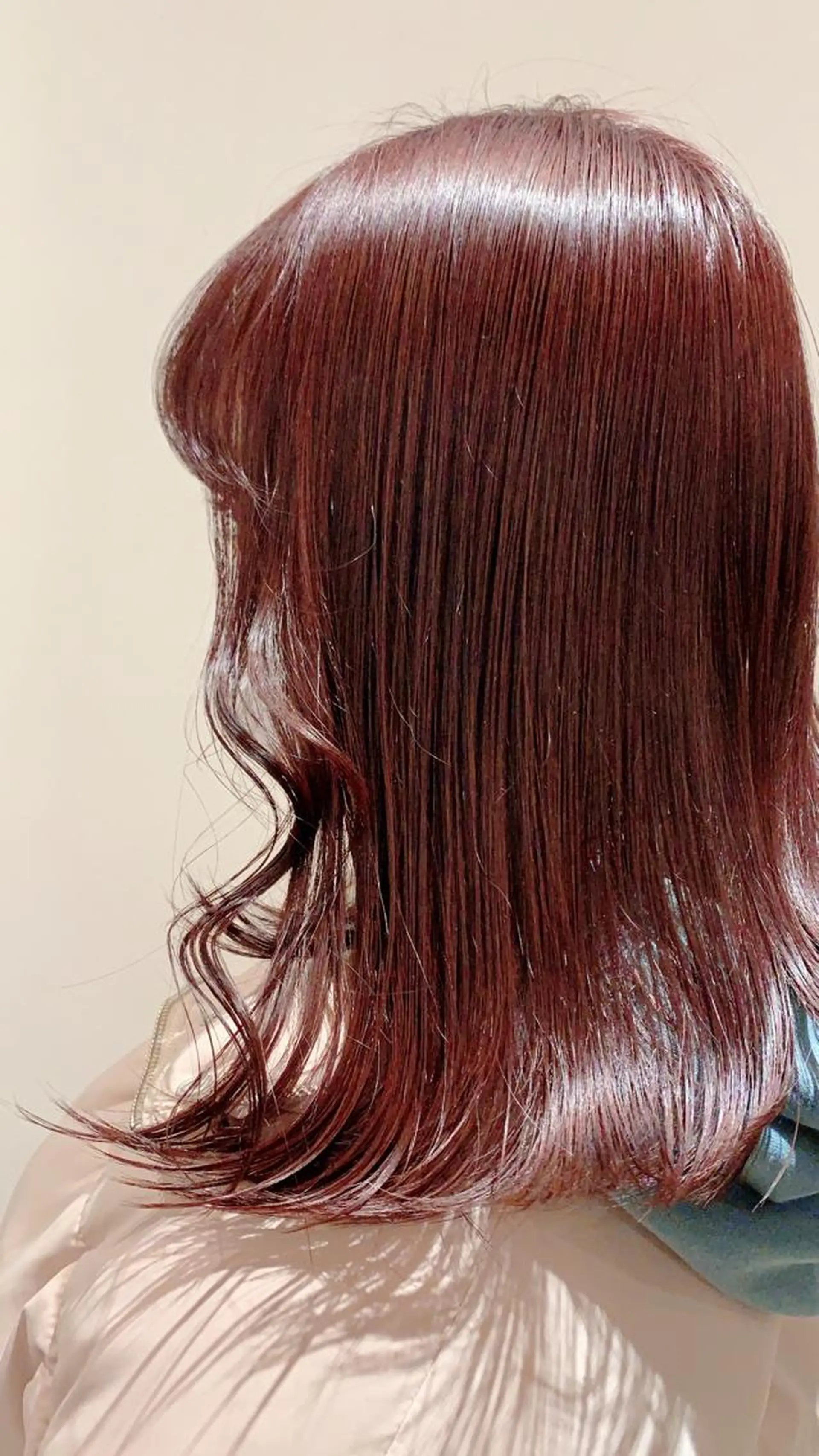 セミロング カラー ピンクカラー バイオレットカラー 10月限定モニター 髪質改善美髪矯正のヘアスタイル