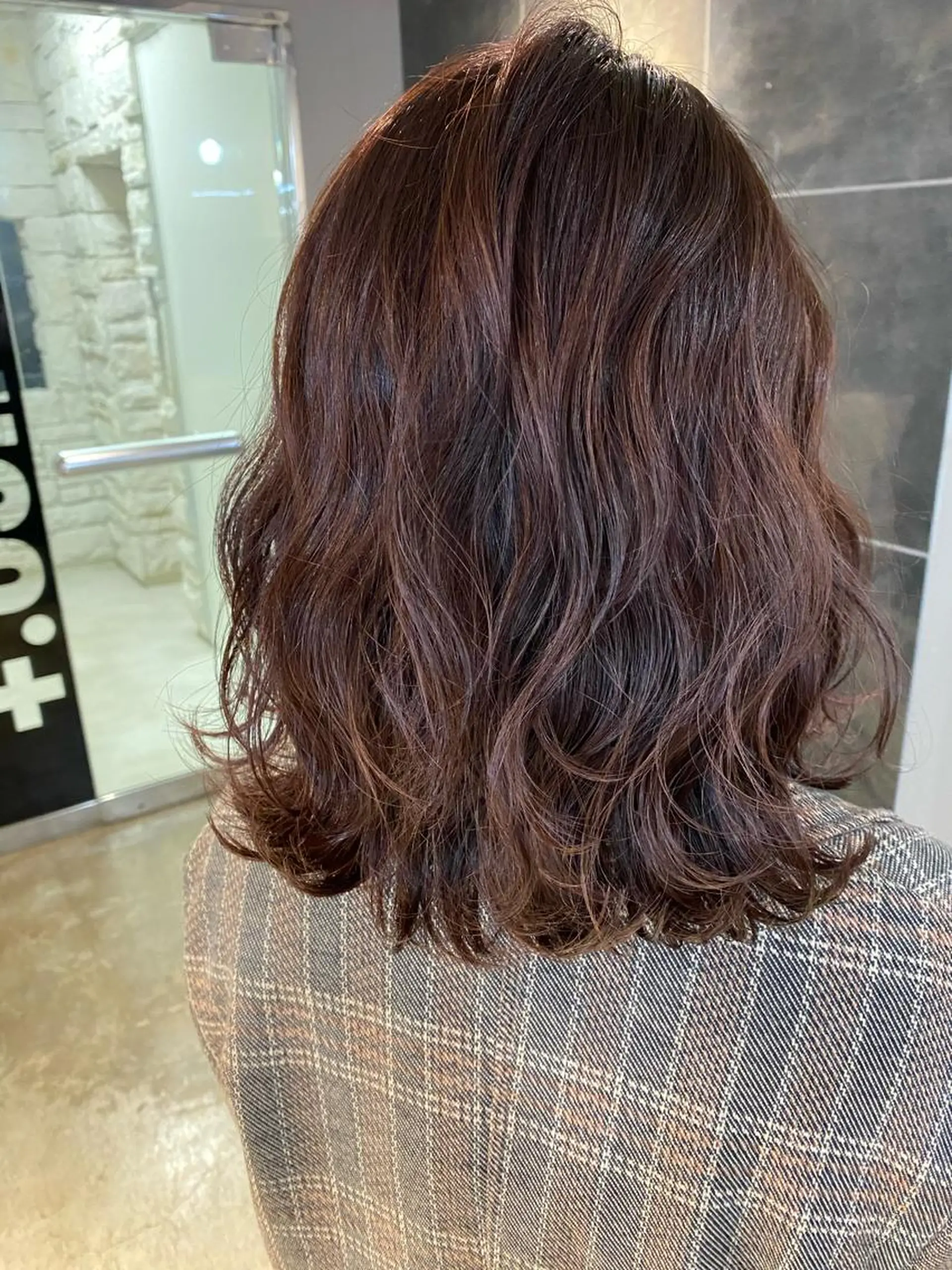 ミディアム カラー ヘアアレンジ メンズ キッズ ネイル マツエク・マツパ 透明感カラー🤎 ゆりのヘアスタイル