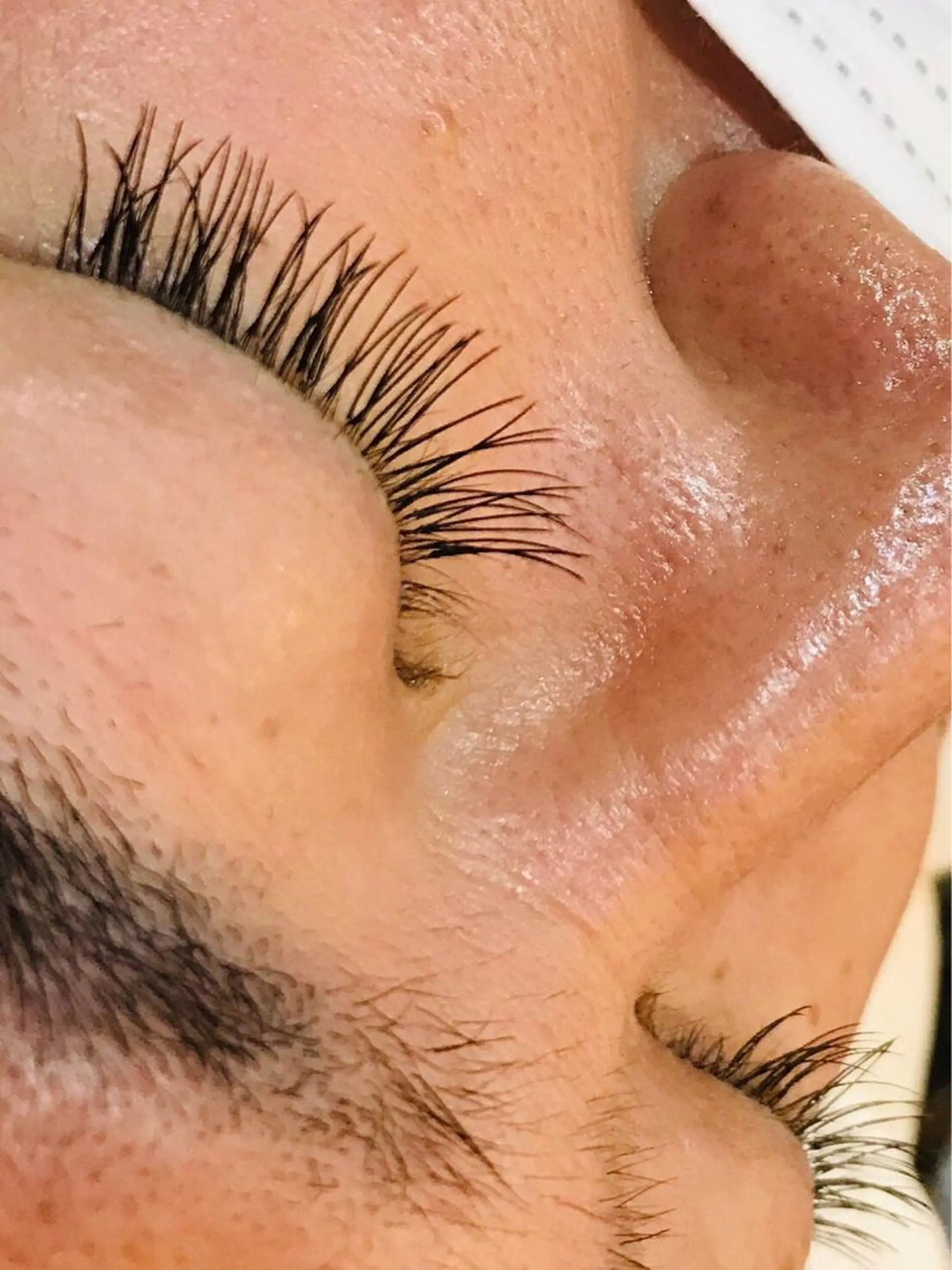 マツエク・マツパ そそ　喜 多のヘアスタイル