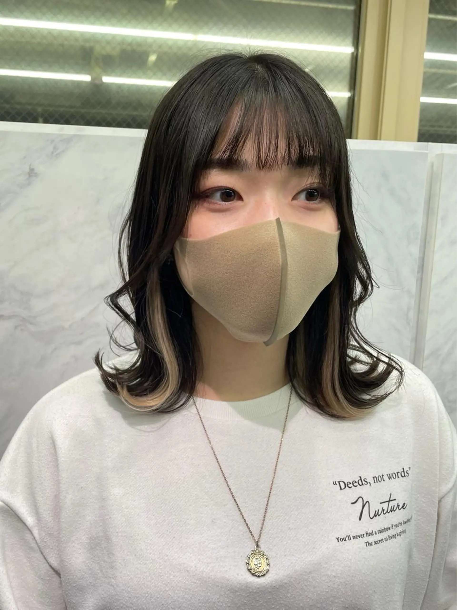 ミディアム カラー イヤリングカラー エクステ エクステ 🎀プルエクステ みまひかる🎀のヘアスタイル