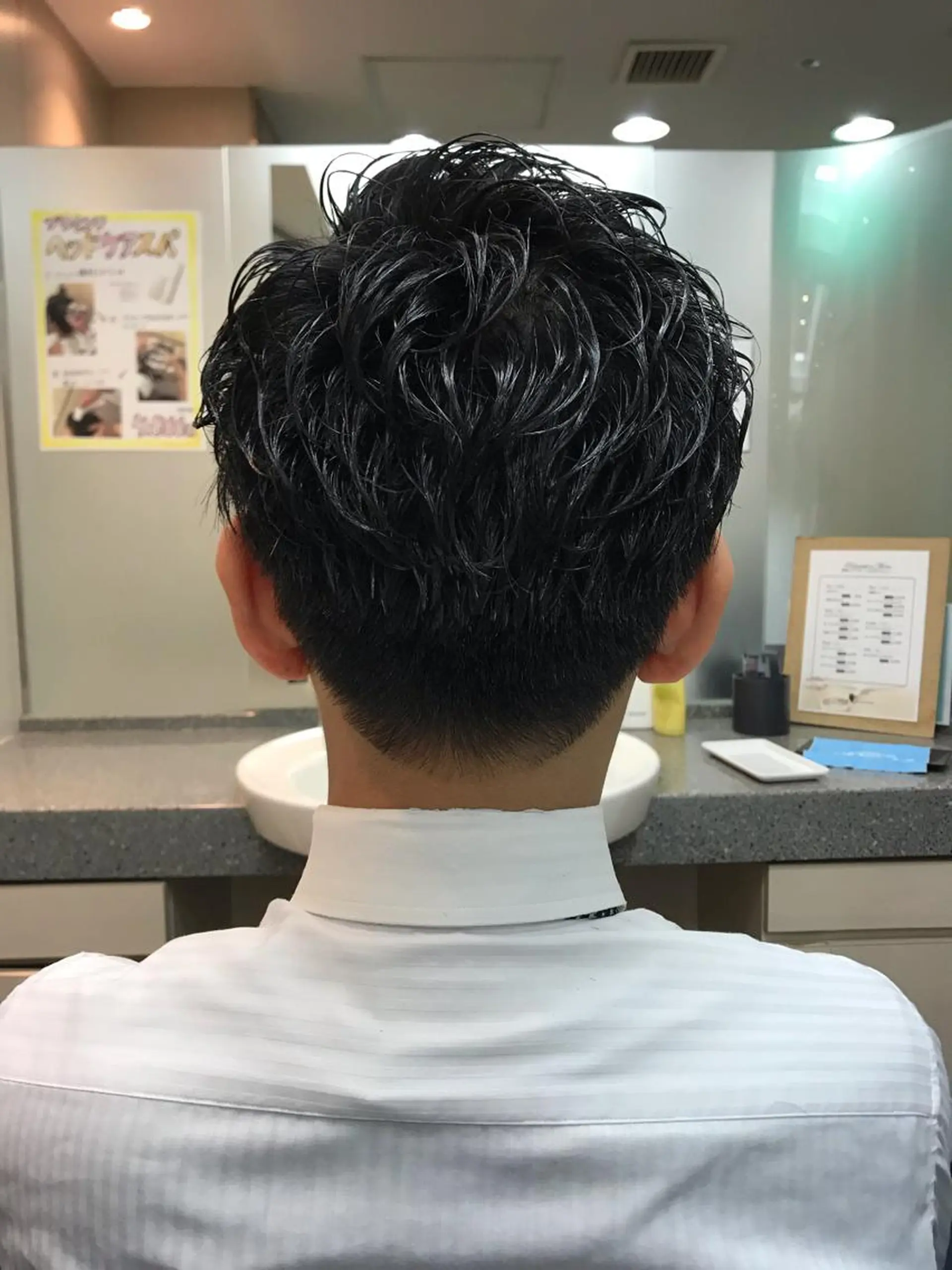 メンズ パーマ職人👏 岡田佳樹のヘアスタイル