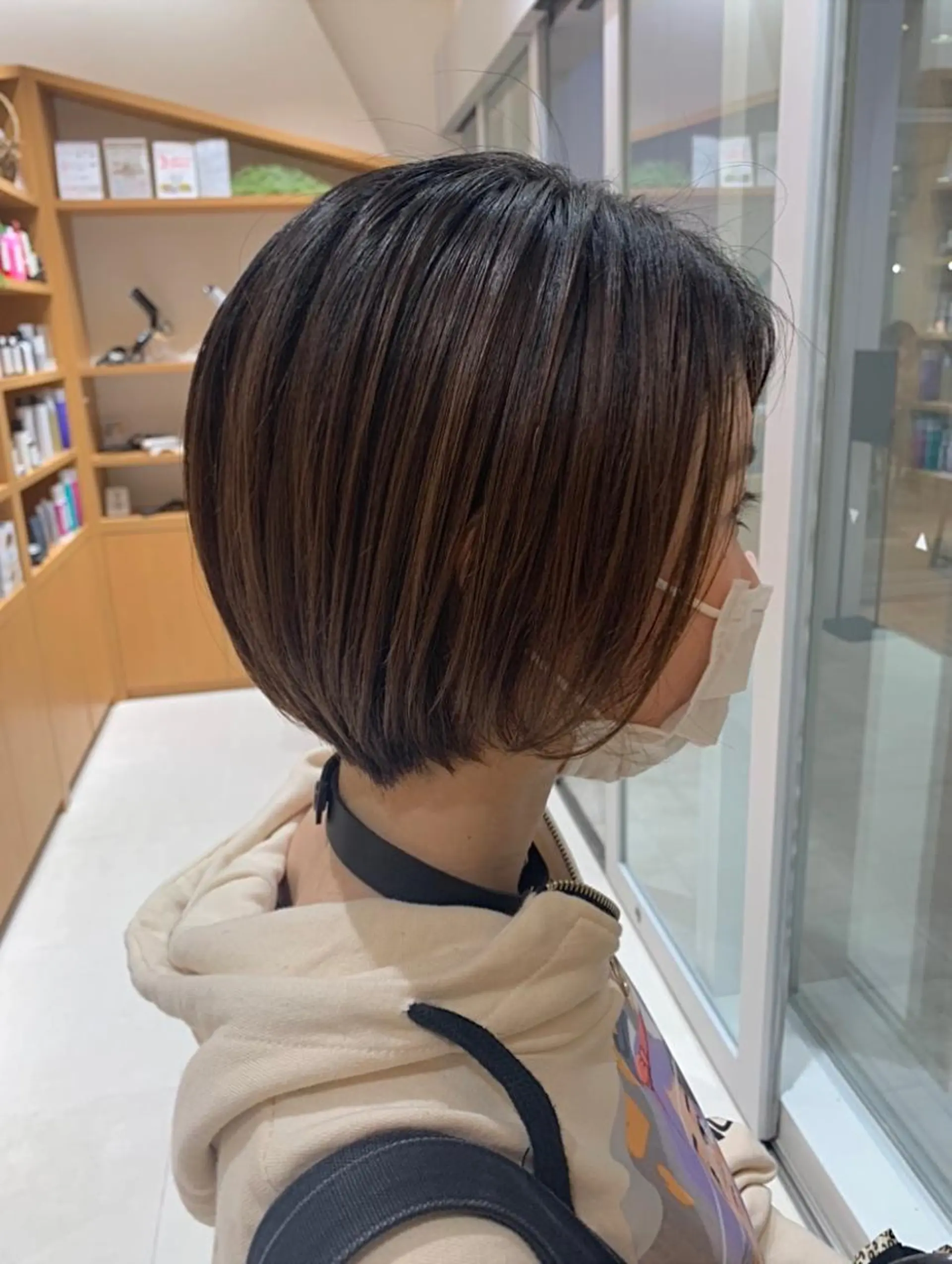 ショート 下川 由貴のヘアスタイル