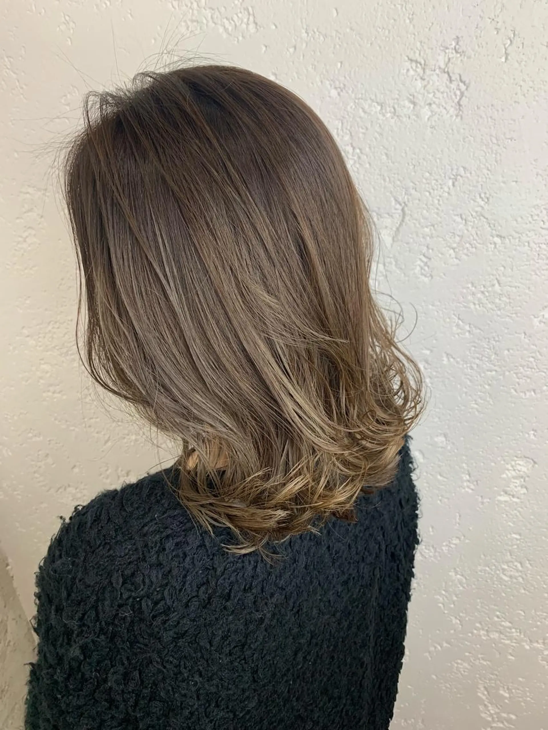 ミディアム ハイライト boutique misakiのヘアスタイル