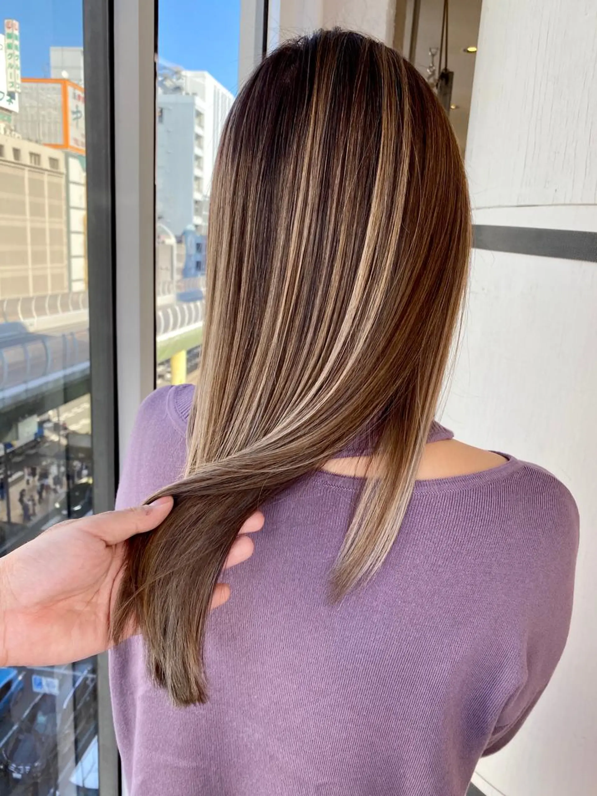 ロング カラー バレイヤージュ ブリーチ ケアブリーチ ダブルカラー ハイライトカラー welring hair salonのヘアスタイル