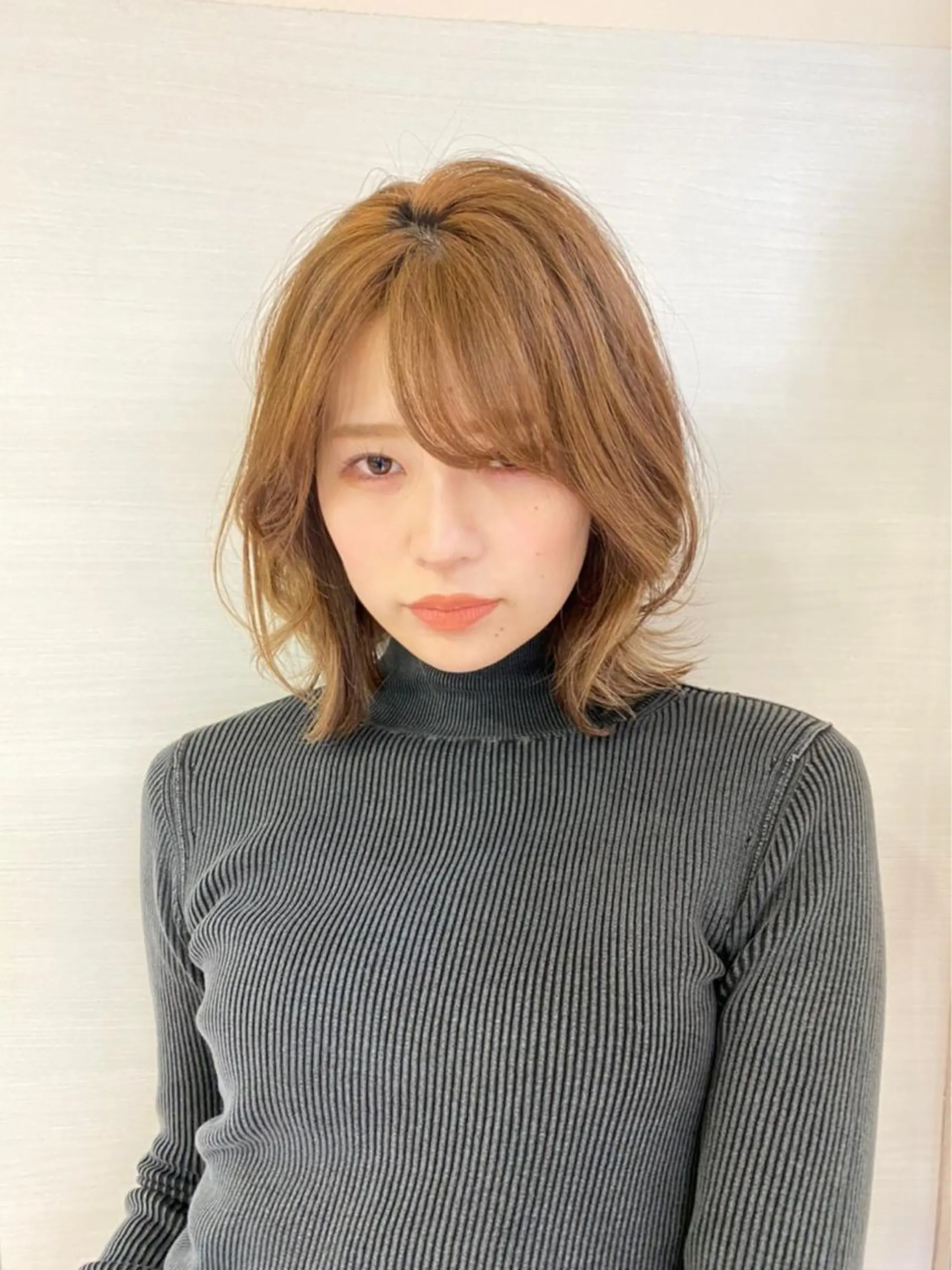 ミディアム カラー カット ヘアカラー トリートメント ヘッドスパ newi銀座オオクラ ホユギのヘアスタイル